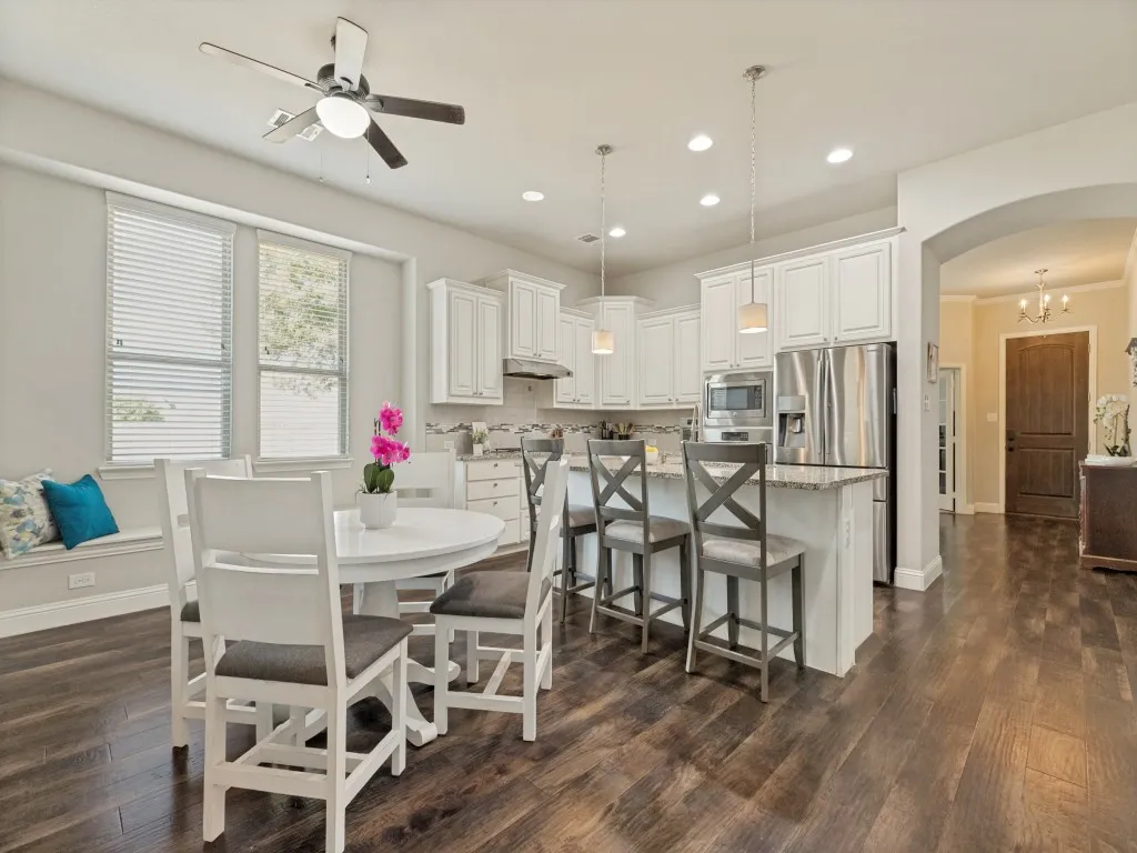 Single Family Residence For Sale in Collin County , 3539 Camden Drive, Melissa, Texas 75454, 4 Bedroom, 3 Bathroom, 2 Garage spaces, 2,947 Sqft, built in 2017, mls#21382577, Real Estate Agent in Melissa, Homes For Sale in Collin county, Homes For Sale in Melissa, Realtor in Melissa Texas, Real Estate Brokerage Independent Realty Texas, Luminita Cordes Realtor