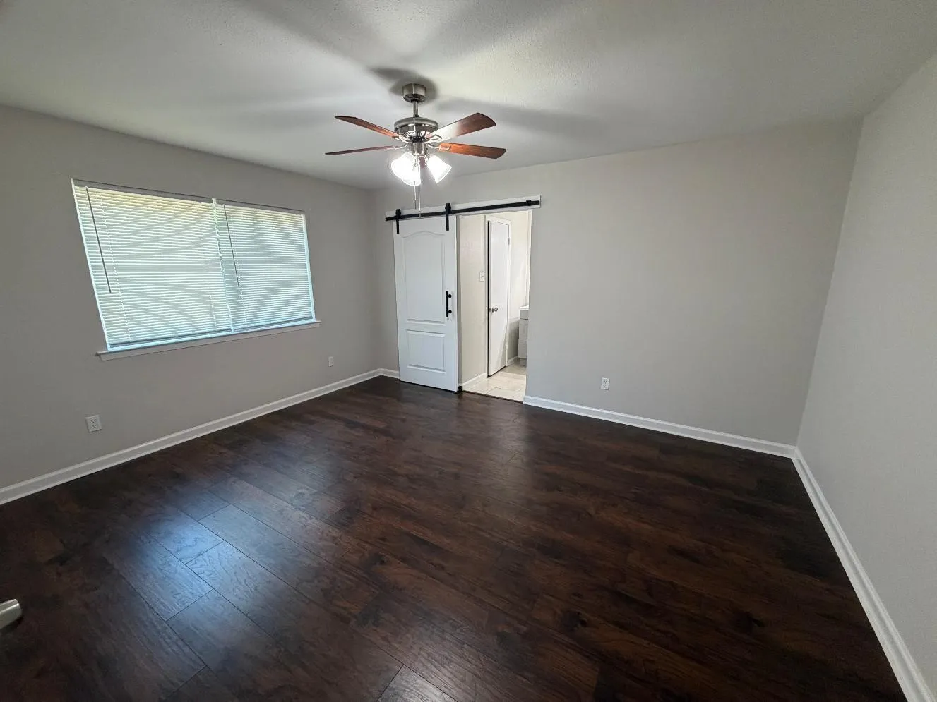 Single Family Residence For Rent in Dallas County , 3109 Manchester Drive, Mesquite, Texas 75150, 3 Bedroom, 2 Bathroom, 2 Garage spaces, 1,607 Sqft, built in 1974, mls#21385083, Real Estate Agent in Mesquite, Homes For Rent in Dallas county, Homes For Rent in Mesquite, Realtor in Mesquite Texas, Real Estate Brokerage Independent Realty Texas, Luminita Cordes Realtor