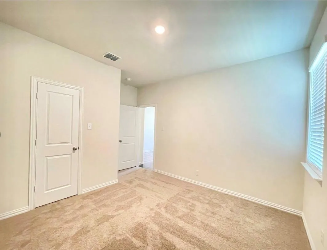 Single Family Residence For Rent in Kaufman County , 2066 Charismatic Drive, Forney, Texas 75126, 4 Bedroom, 2 Bathroom, 2 Garage spaces, 1,858 Sqft, built in 2020, mls#21385084, Real Estate Agent in Forney, Homes For Rent in Kaufman county, Homes For Rent in Forney, Realtor in Forney Texas, Real Estate Brokerage Independent Realty Texas, Luminita Cordes Realtor