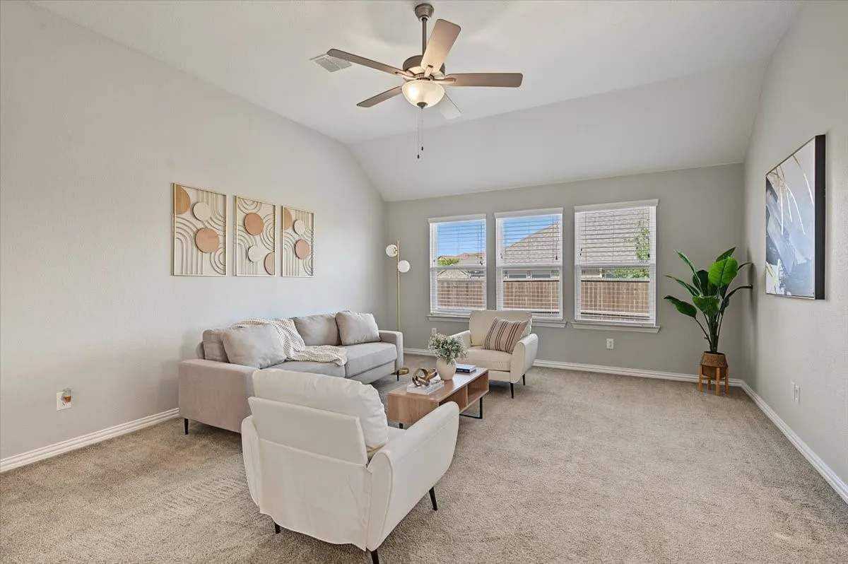 Single Family Residence For Sale in Tarrant County , 5949 Silverhollow Drive, Fort Worth, Texas 76137, 3 Bedroom, 2 Bathroom, 2 Garage spaces, 2,165 Sqft, built in 2021, mls#21385085, Real Estate Agent in Fort Worth, Homes For Sale in Tarrant county, Homes For Sale in Fort Worth, Realtor in Fort Worth Texas, Real Estate Brokerage Independent Realty Texas, Luminita Cordes Realtor