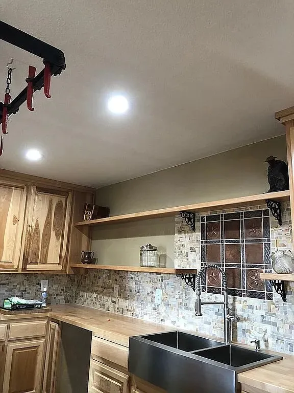 Single Family Residence For Sale in Grayson County , 1509 Bethel Cannon Road, Whitewright, Texas 75491, 2 Bedroom, 3 Bathroom, 4 Garage spaces, 1,606 Sqft, built in 2019, mls#21384856, Real Estate Agent in Whitewright, Homes For Sale in Grayson county, Homes For Sale in Whitewright, Realtor in Whitewright Texas, Real Estate Brokerage Independent Realty Texas, Luminita Cordes Realtor