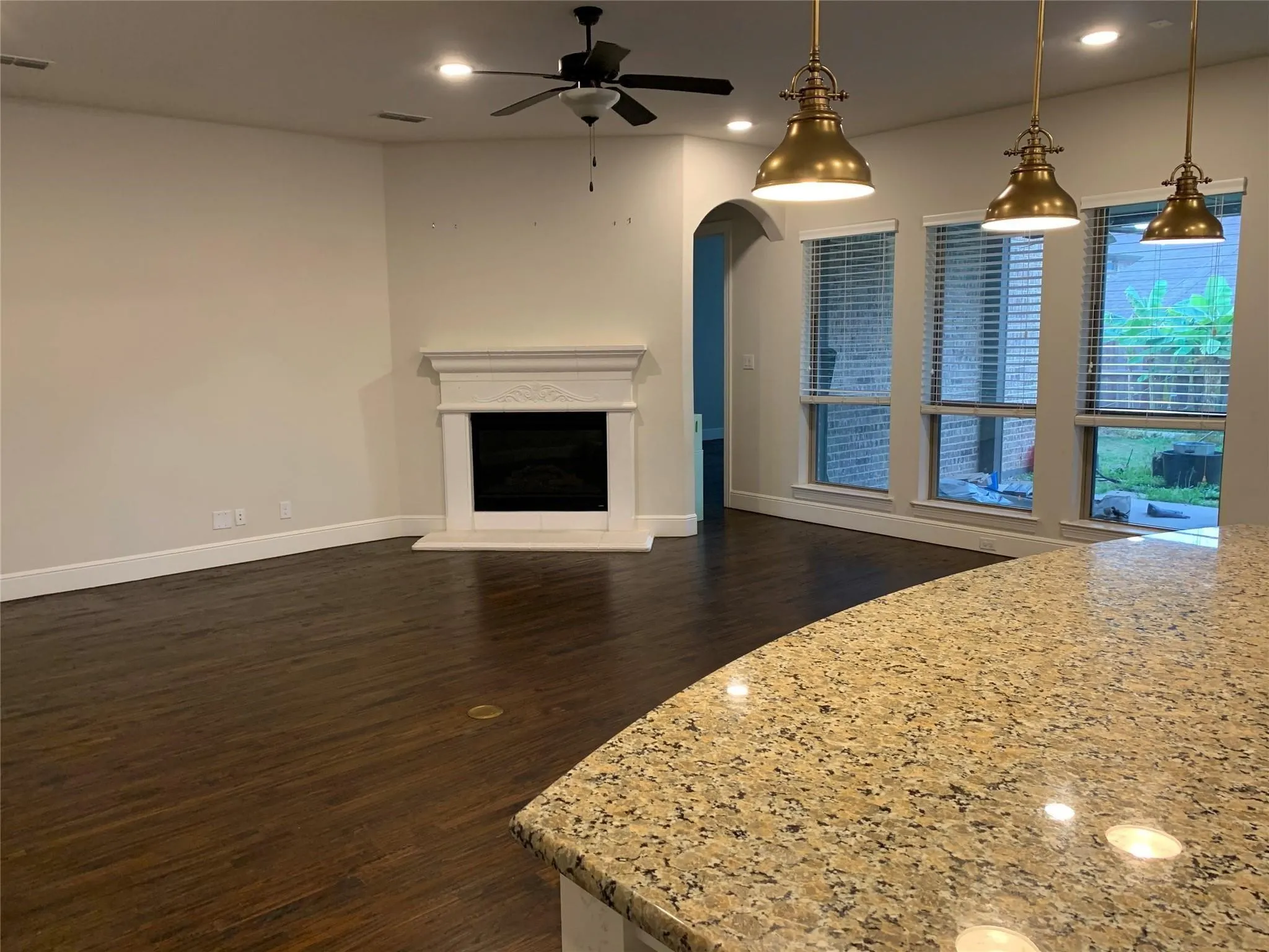 Single Family Residence For Rent in Denton County , 2617 Virginia Parkway, Flower Mound, Texas 75022, 4 Bedroom, 3 Bathroom, 3 Garage spaces, 3,889 Sqft, built in 2014, mls#21385077, Real Estate Agent in Flower Mound, Homes For Rent in Denton county, Homes For Rent in Flower Mound, Realtor in Flower Mound Texas, Real Estate Brokerage Independent Realty Texas, Luminita Cordes Realtor