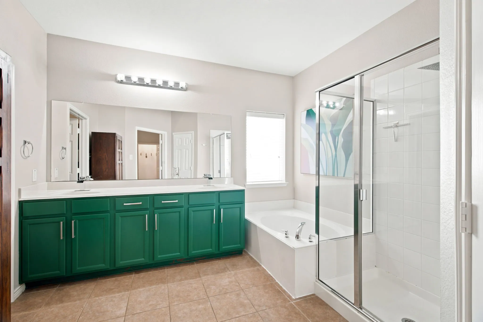 Single Family Residence For Sale in Denton County , 909 Charleston Lane, Savannah, Texas 76227, 3 Bedroom, 3 Bathroom, 2 Garage spaces, 2,141 Sqft, built in 2009, mls#21385063, Real Estate Agent in Savannah, Homes For Sale in Denton county, Homes For Sale in Savannah, Realtor in Savannah Texas, Real Estate Brokerage Independent Realty Texas, Luminita Cordes Realtor
