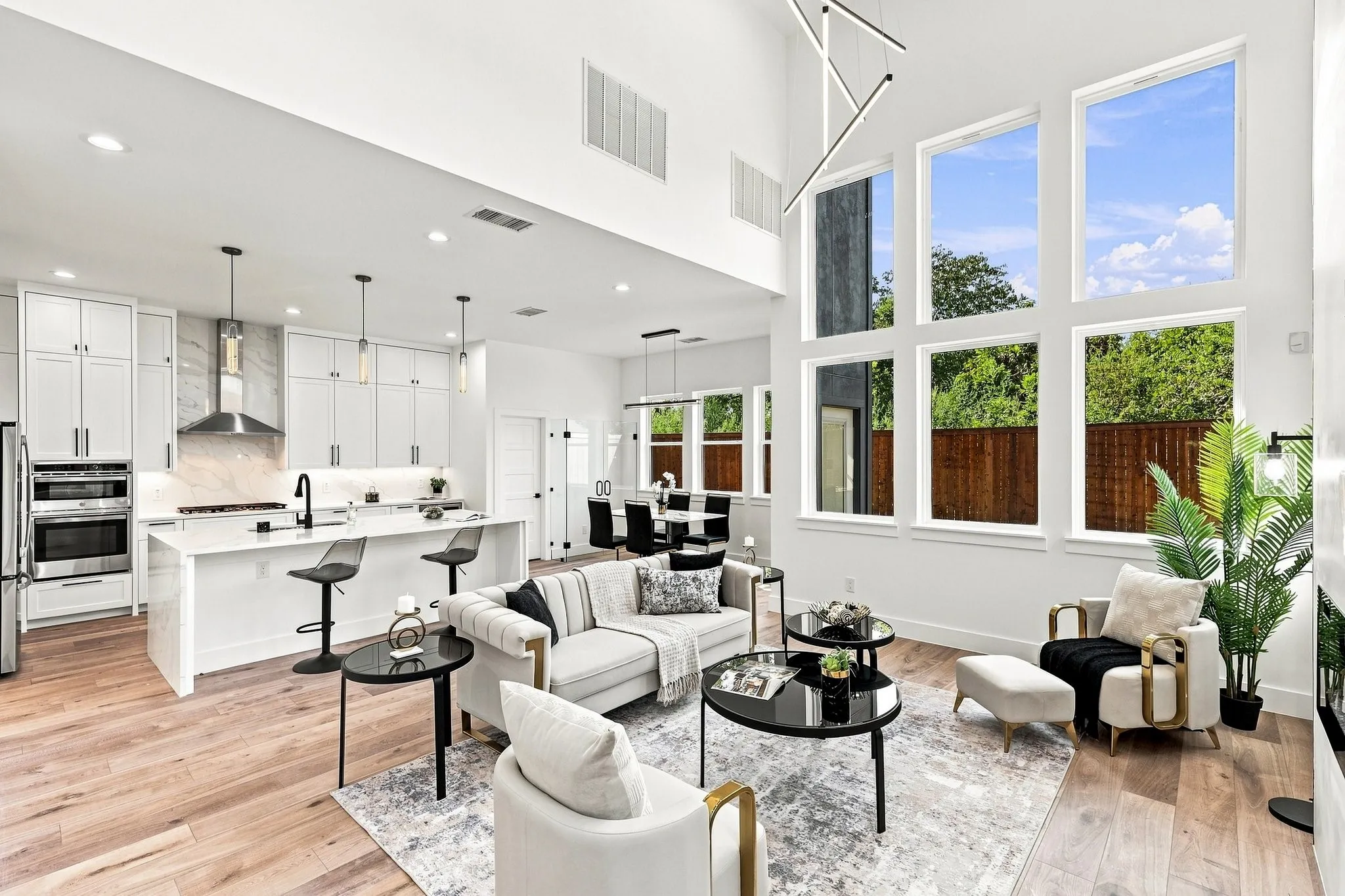 Single Family Residence For Sale in Dallas County , 1954 Nomas Street, Dallas, Texas 75212, 5 Bedroom, 4 Bathroom, 2 Garage spaces, 3,034 Sqft, built in 2026, mls#21363771, Real Estate Agent in Dallas, Homes For Sale in Dallas county, Homes For Sale in Dallas, Realtor in Dallas Texas, Real Estate Brokerage Independent Realty Texas, Luminita Cordes Realtor