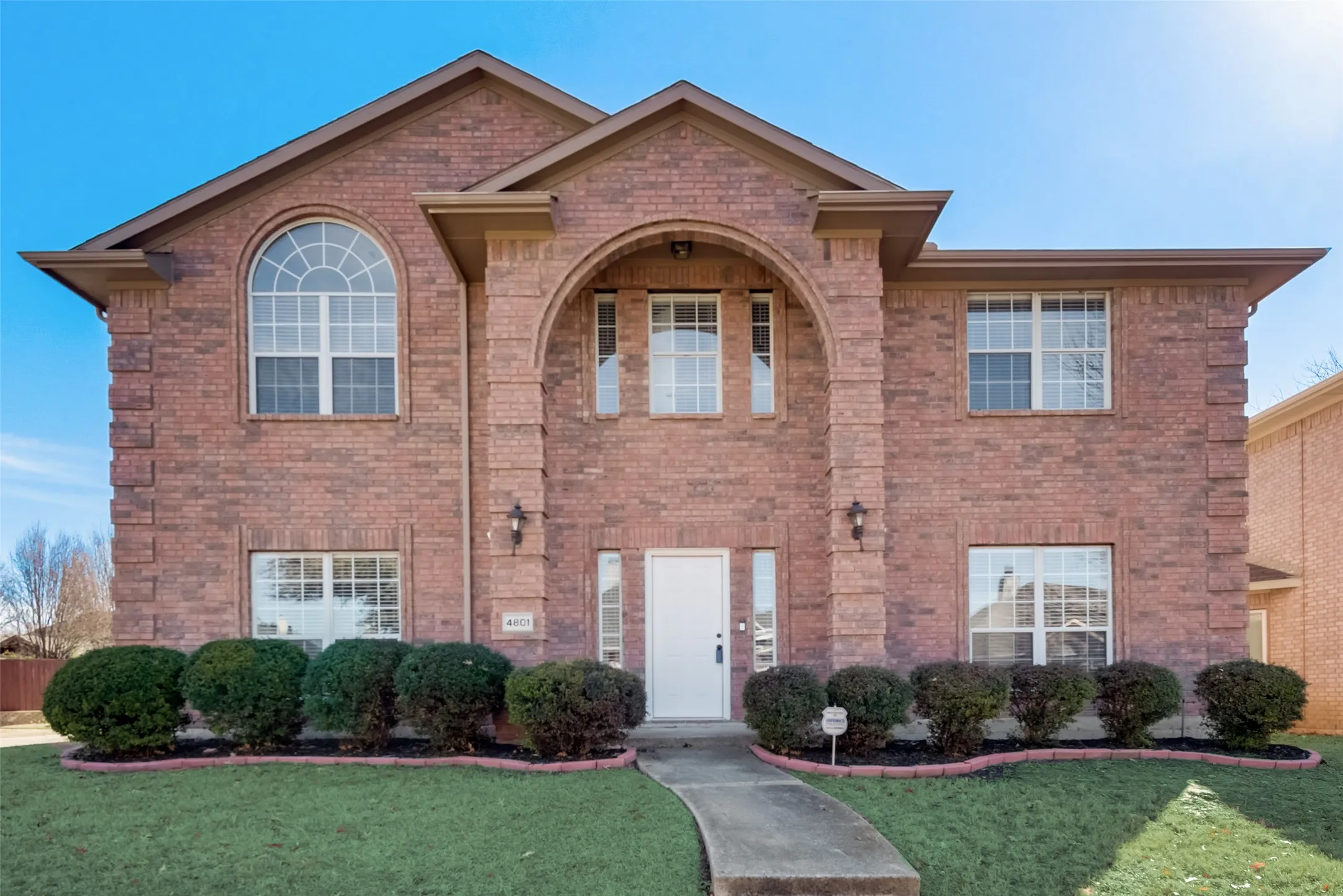 Single Family Residence For Rent in Collin County , 4801 Monte Vista Lane, Mc Kinney, Texas 75070, 4 Bedroom, 3 Bathroom, 2 Garage spaces, 2,573 Sqft, built in 1998, mls#21384629, Real Estate Agent in Mc Kinney, Homes For Rent in Collin county, Homes For Rent in Mc Kinney, Realtor in Mc Kinney Texas, Real Estate Brokerage Independent Realty Texas, Luminita Cordes Realtor