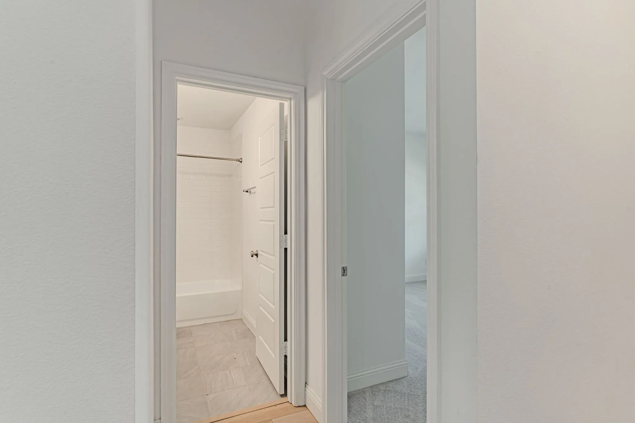 Single Family Residence For Sale in Tarrant County , 6713 Lake Overlook Drive, Fort Worth, Texas 76135, 3 Bedroom, 2 Bathroom, 1 Garage spaces, 1,512 Sqft, built in 2023, mls#21385105, Real Estate Agent in Fort Worth, Homes For Sale in Tarrant county, Homes For Sale in Fort Worth, Realtor in Fort Worth Texas, Real Estate Brokerage Independent Realty Texas, Luminita Cordes Realtor