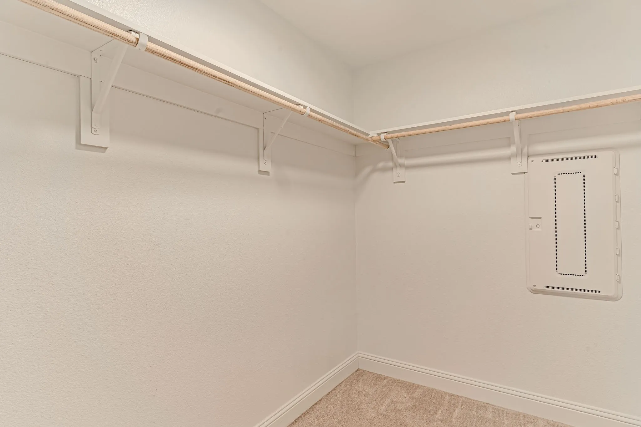 Single Family Residence For Sale in Tarrant County , 6713 Lake Overlook Drive, Fort Worth, Texas 76135, 3 Bedroom, 2 Bathroom, 1 Garage spaces, 1,512 Sqft, built in 2023, mls#21385105, Real Estate Agent in Fort Worth, Homes For Sale in Tarrant county, Homes For Sale in Fort Worth, Realtor in Fort Worth Texas, Real Estate Brokerage Independent Realty Texas, Luminita Cordes Realtor
