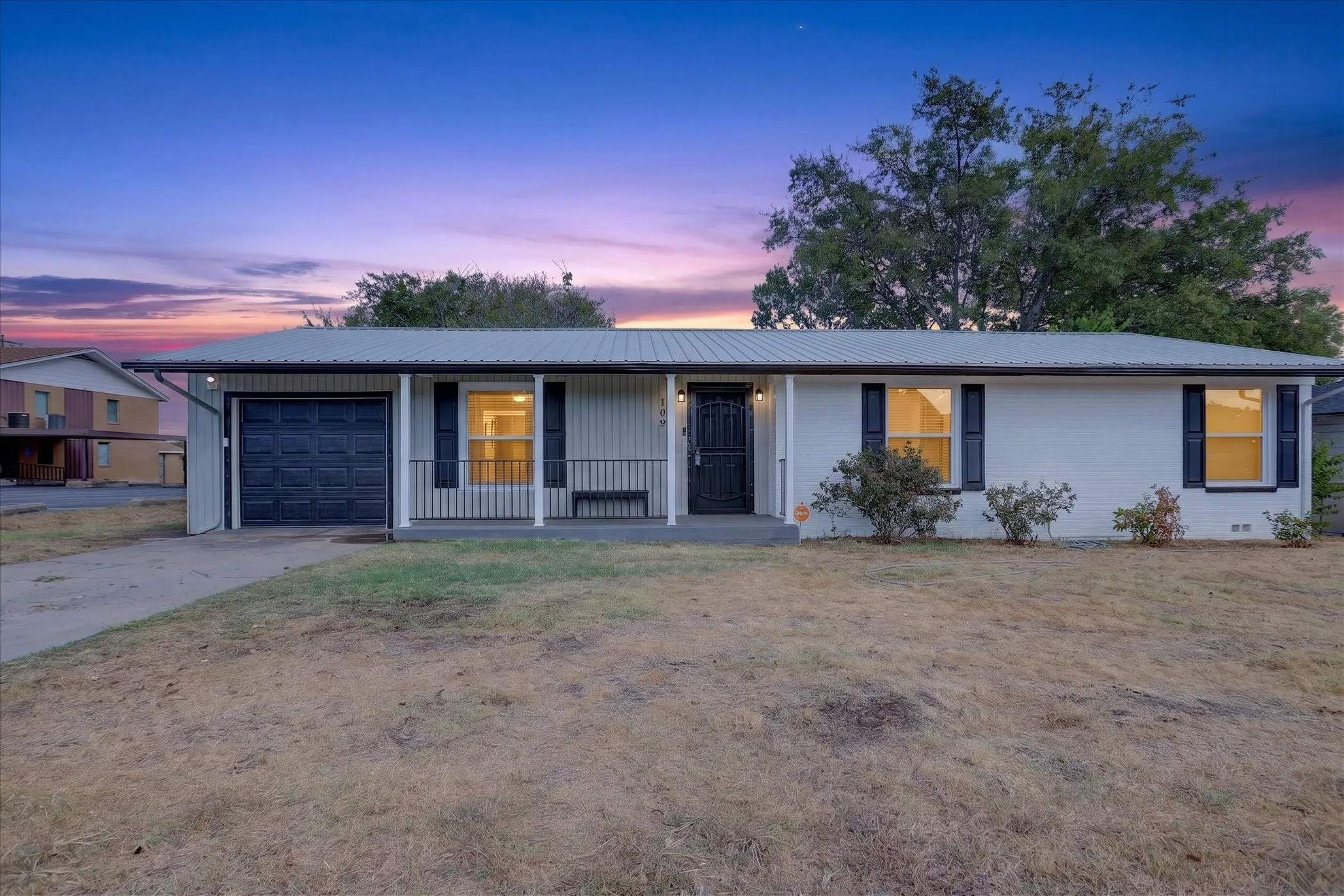 Single Family Residence For Sale in Tarrant County , 108 N Judd Street, White Settlement, Texas 76108, 3 Bedroom, 1 Bathroom, 1 Garage spaces, 1,158 Sqft, built in 1955, mls#21376143, Real Estate Agent in White Settlement, Homes For Sale in Tarrant county, Homes For Sale in White Settlement, Realtor in White Settlement Texas, Real Estate Brokerage Independent Realty Texas, Luminita Cordes Realtor
