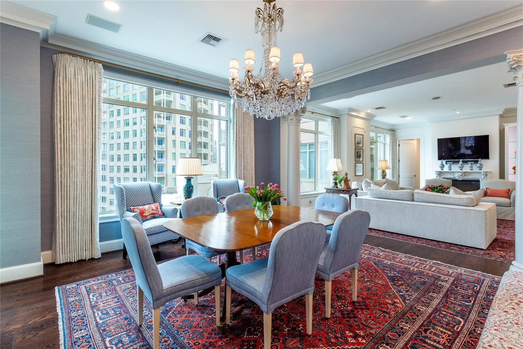 Elegant Dining Area