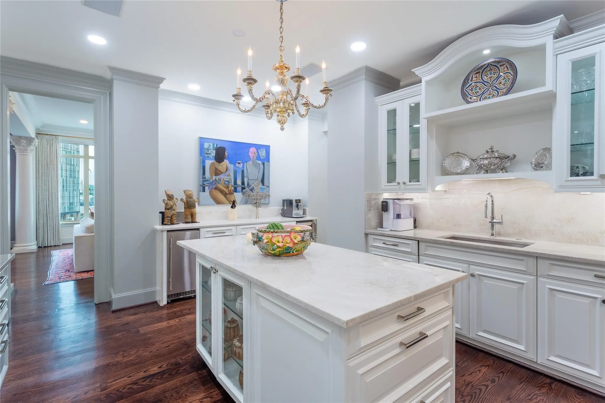 Easy access to living from either side of Kitchen.