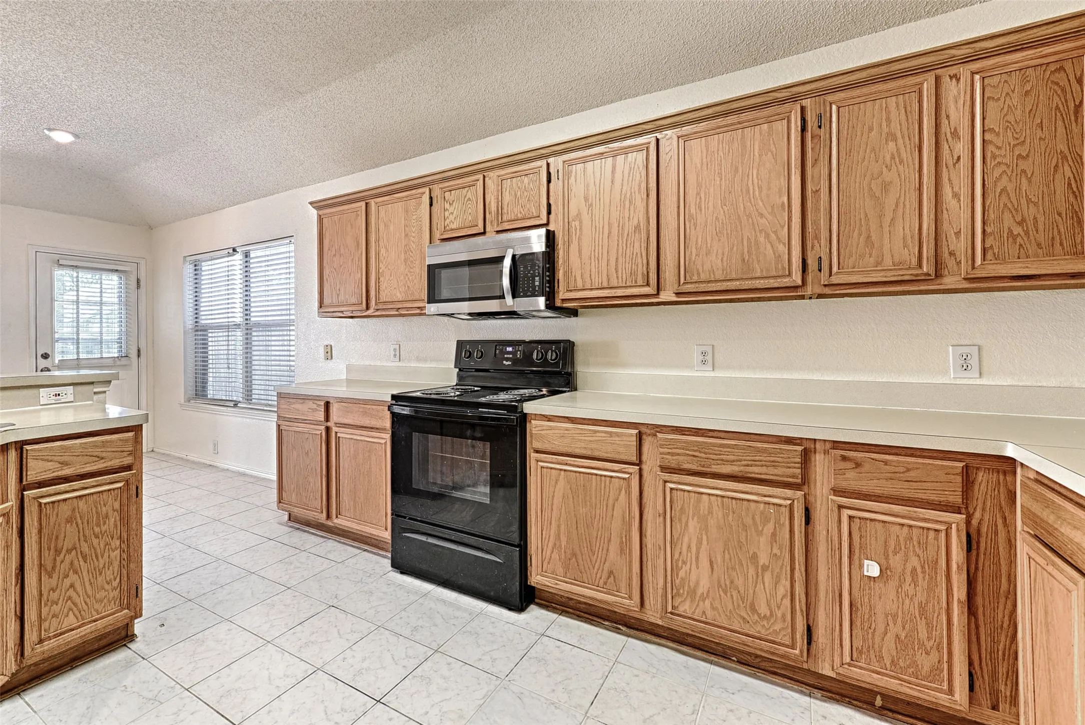 Single Family Residence For Rent in Collin County , 1015 Draycot Court, Allen, Texas 75002, 4 Bedroom, 2 Bathroom, 2 Garage spaces, 2,070 Sqft, built in 1995, mls#21385114, Real Estate Agent in Allen, Homes For Rent in Collin county, Homes For Rent in Allen, Realtor in Allen Texas, Real Estate Brokerage Independent Realty Texas, Luminita Cordes Realtor
