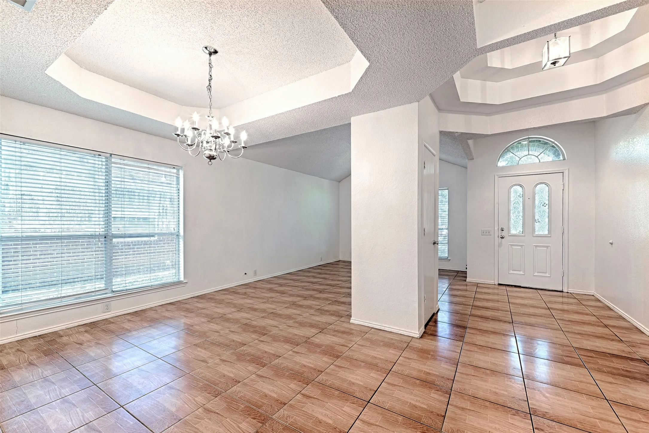 Single Family Residence For Rent in Collin County , 1015 Draycot Court, Allen, Texas 75002, 4 Bedroom, 2 Bathroom, 2 Garage spaces, 2,070 Sqft, built in 1995, mls#21385114, Real Estate Agent in Allen, Homes For Rent in Collin county, Homes For Rent in Allen, Realtor in Allen Texas, Real Estate Brokerage Independent Realty Texas, Luminita Cordes Realtor