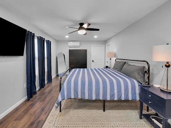 Single Family Residence For Sale in Mc Lennan County , 712 Hines Avenue, Waco, Texas 76706, 3 Bedroom, 2 Bathroom, Garage spaces, 1,811 Sqft, built in 1948, mls#21385106, Real Estate Agent in Waco, Homes For Sale in Mc Lennan county, Homes For Sale in Waco, Realtor in Waco Texas, Real Estate Brokerage Independent Realty Texas, Luminita Cordes Realtor