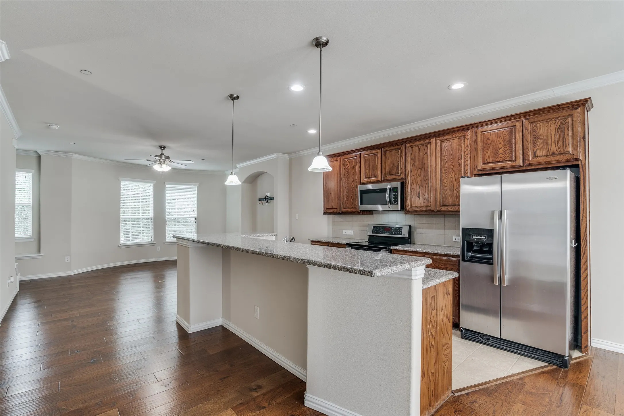 Townhouse For Rent in Denton County , 2500 Rockbrook Drive 29, Lewisville, Texas 75067, 3 Bedroom, 3 Bathroom, 2 Garage spaces, 1,802 Sqft, built in 2012, mls#21385116, Real Estate Agent in Lewisville, Homes For Rent in Denton county, Homes For Rent in Lewisville, Realtor in Lewisville Texas, Real Estate Brokerage Independent Realty Texas, Luminita Cordes Realtor