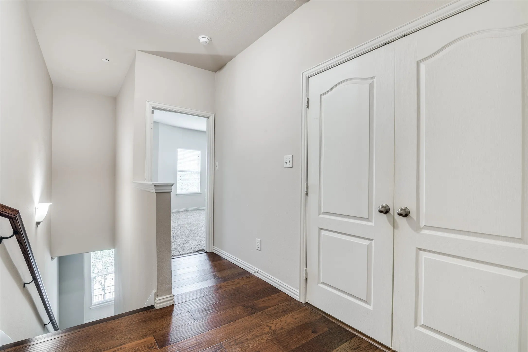 Townhouse For Rent in Denton County , 2500 Rockbrook Drive 29, Lewisville, Texas 75067, 3 Bedroom, 3 Bathroom, 2 Garage spaces, 1,802 Sqft, built in 2012, mls#21385116, Real Estate Agent in Lewisville, Homes For Rent in Denton county, Homes For Rent in Lewisville, Realtor in Lewisville Texas, Real Estate Brokerage Independent Realty Texas, Luminita Cordes Realtor