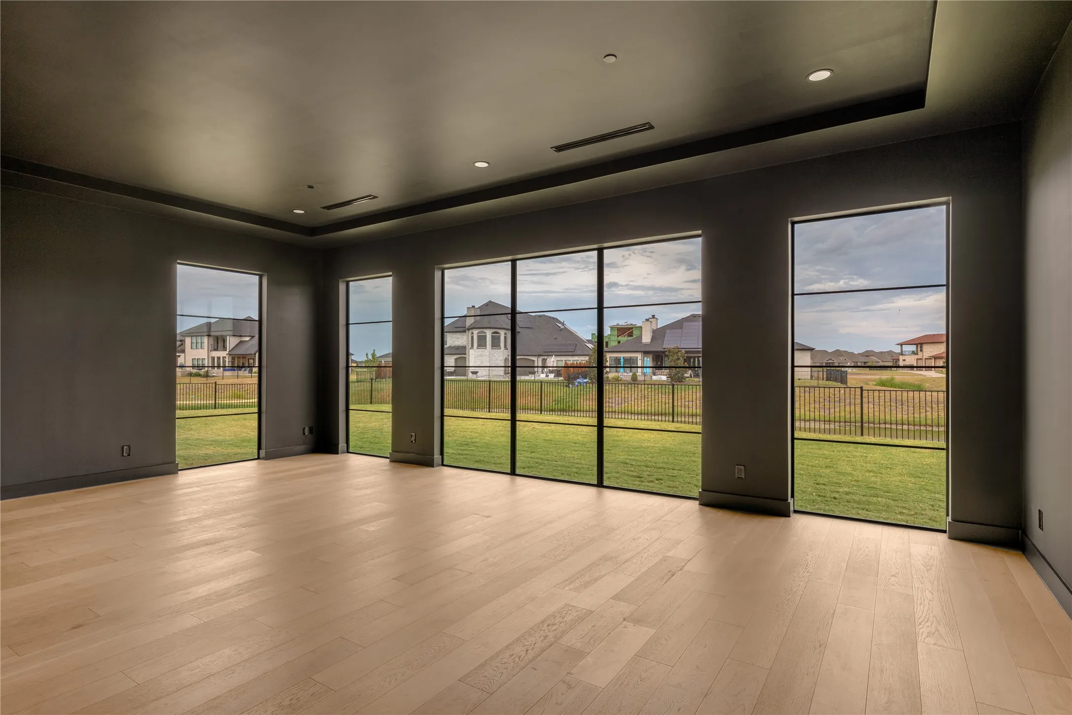 Single Family Residence For Sale in Rockwall County , 1912 Noe Boulevard, Heath, Texas 75126, 4 Bedroom, 5 Bathroom, 3 Garage spaces, 5,260 Sqft, built in 2025, mls#21385000, Real Estate Agent in Heath, Homes For Sale in Rockwall county, Homes For Sale in Heath, Realtor in Heath Texas, Real Estate Brokerage Independent Realty Texas, Luminita Cordes Realtor