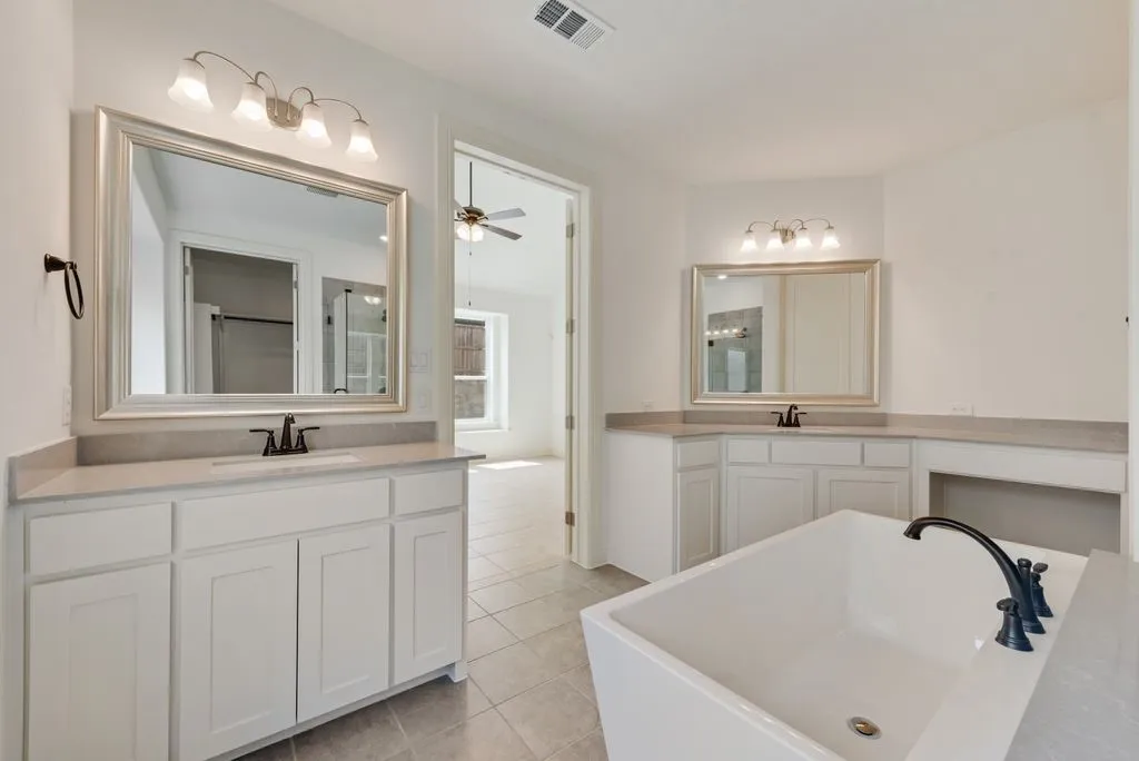 Single Family Residence For Sale in Denton County , 1312 Sundance Lane, Justin, Texas 76247, 4 Bedroom, 3 Bathroom, 2 Garage spaces, 3,301 Sqft, built in 2026, mls#21385130, Real Estate Agent in Justin, Homes For Sale in Denton county, Homes For Sale in Justin, Realtor in Justin Texas, Real Estate Brokerage Independent Realty Texas, Luminita Cordes Realtor