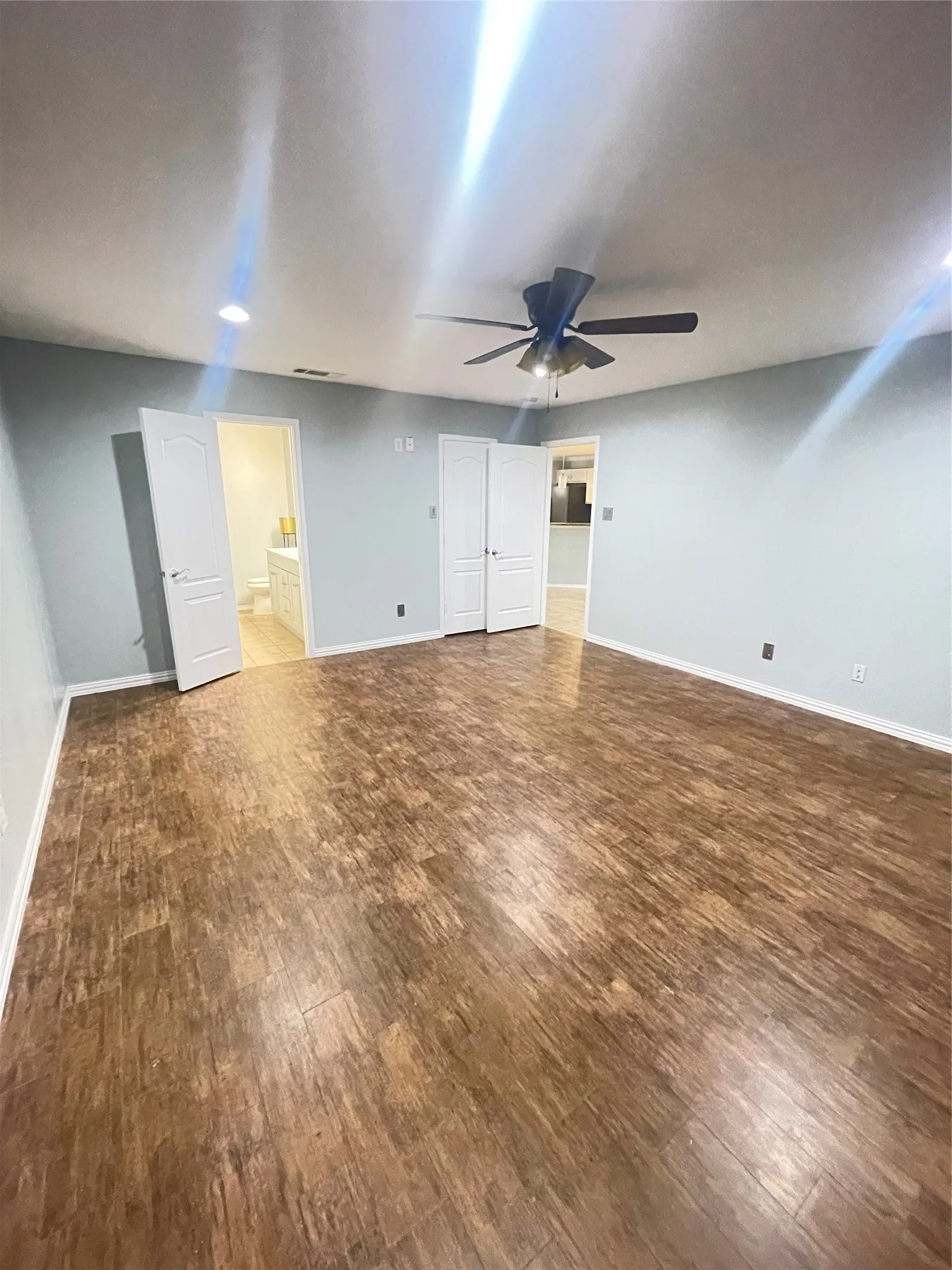 Single Family Residence For Rent in Kaufman County , 2001 Preston Trail, Forney, Texas 75126, 4 Bedroom, 2 Bathroom, 2 Garage spaces, 1,920 Sqft, built in 2006, mls#21384176, Real Estate Agent in Forney, Homes For Rent in Kaufman county, Homes For Rent in Forney, Realtor in Forney Texas, Real Estate Brokerage Independent Realty Texas, Luminita Cordes Realtor