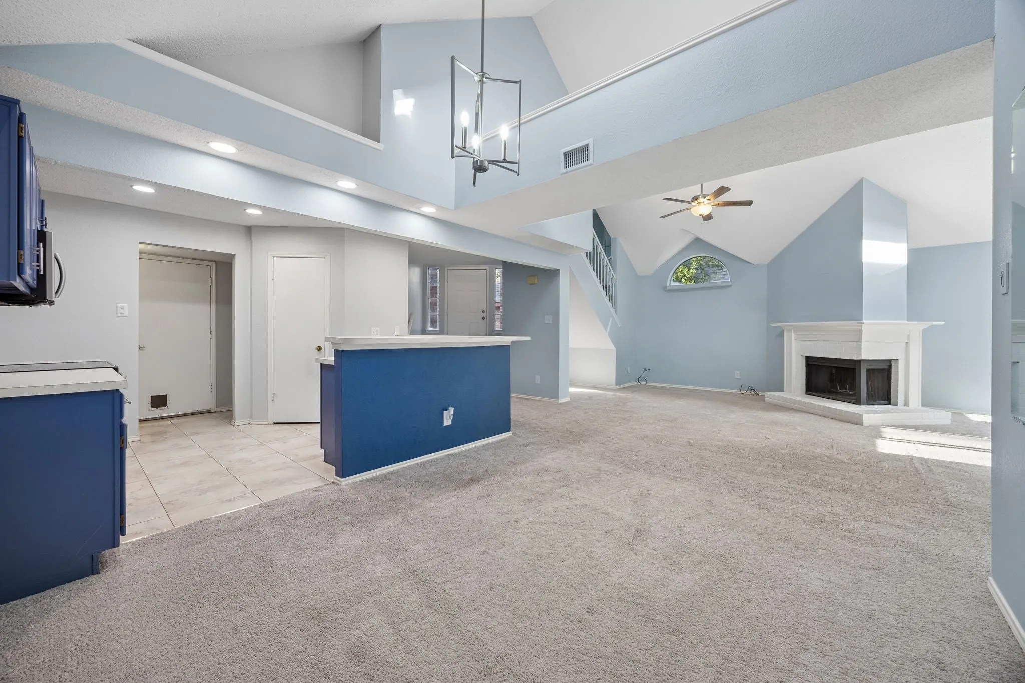 Single Family Residence For Sale in Tarrant County , 6733 Driffield Circle W, North Richland Hills, Texas 76182, 2 Bedroom, 2 Bathroom, 2 Garage spaces, 1,500 Sqft, built in 1987, mls#21382865, Real Estate Agent in North Richland Hills, Homes For Sale in Tarrant county, Homes For Sale in North Richland Hills, Realtor in North Richland Hills Texas, Real Estate Brokerage Independent Realty Texas, Luminita Cordes Realtor