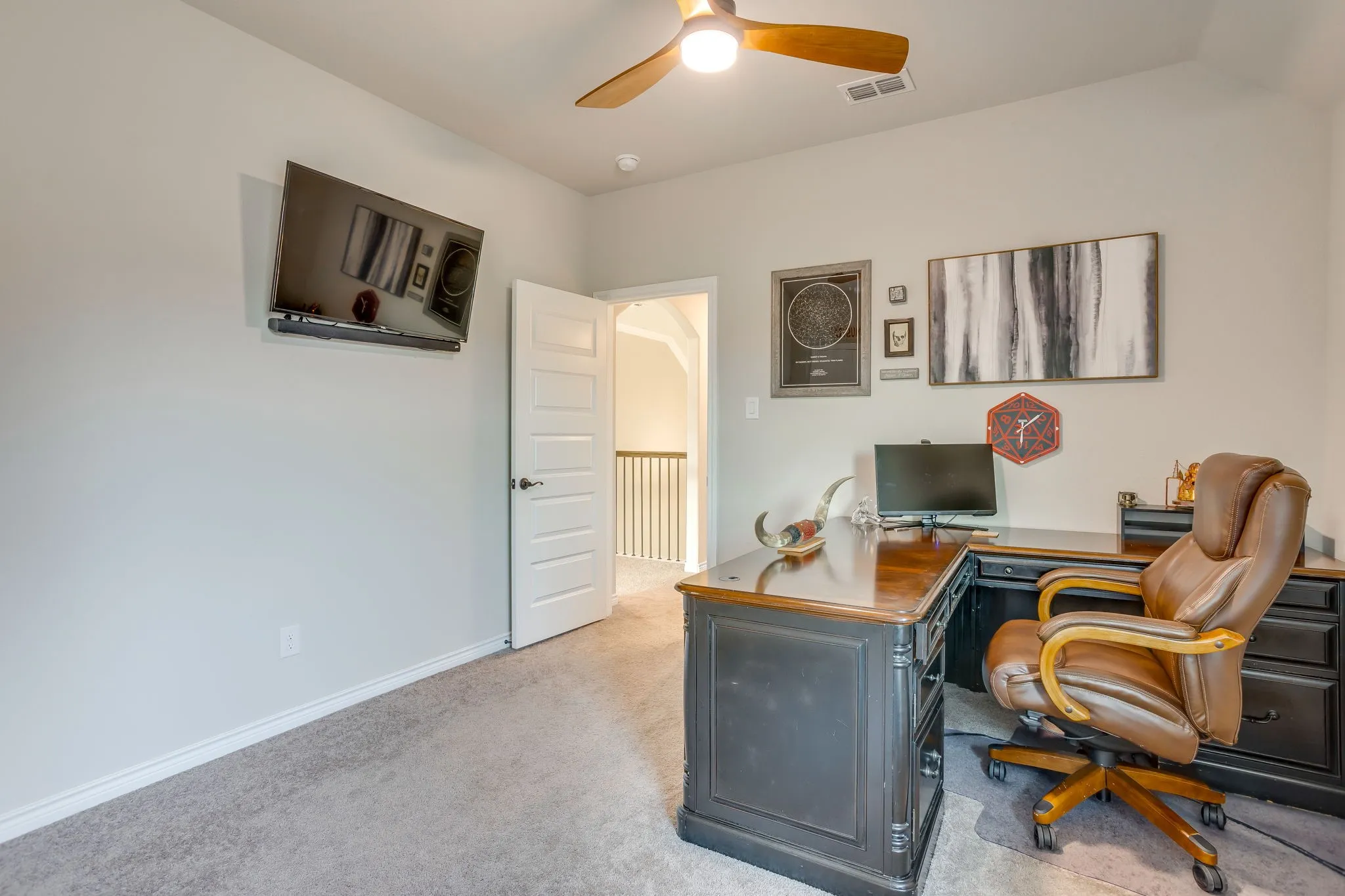 Single Family Residence For Rent in Johnson County , 117 Mockingbird Hill Drive, Joshua, Texas 76058, 4 Bedroom, 4 Bathroom, 2 Garage spaces, 3,168 Sqft, built in 2022, mls#21384161, Real Estate Agent in Joshua, Homes For Rent in Johnson county, Homes For Rent in Joshua, Realtor in Joshua Texas, Real Estate Brokerage Independent Realty Texas, Luminita Cordes Realtor