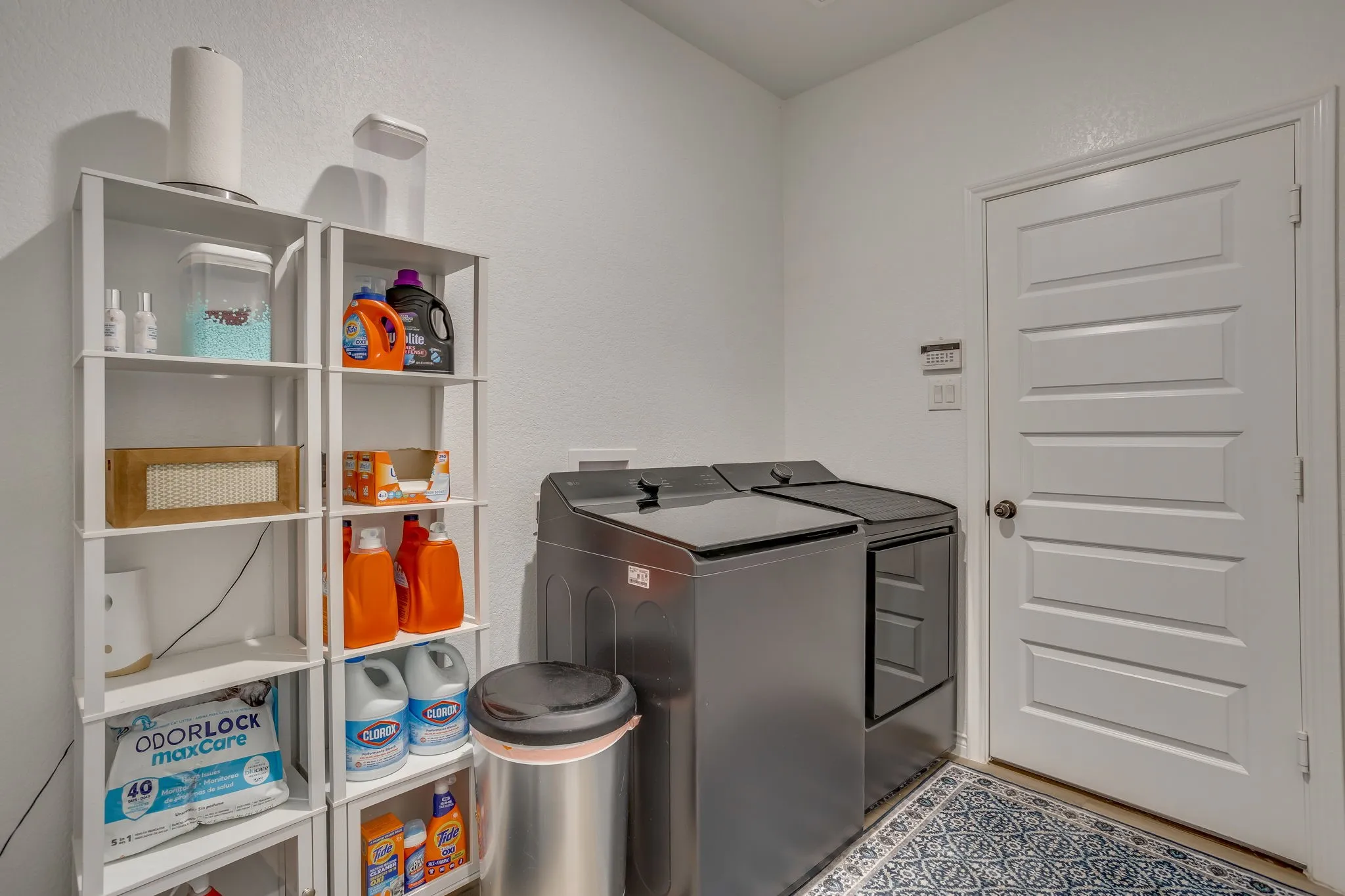 Single Family Residence For Rent in Johnson County , 117 Mockingbird Hill Drive, Joshua, Texas 76058, 4 Bedroom, 4 Bathroom, 2 Garage spaces, 3,168 Sqft, built in 2022, mls#21384161, Real Estate Agent in Joshua, Homes For Rent in Johnson county, Homes For Rent in Joshua, Realtor in Joshua Texas, Real Estate Brokerage Independent Realty Texas, Luminita Cordes Realtor