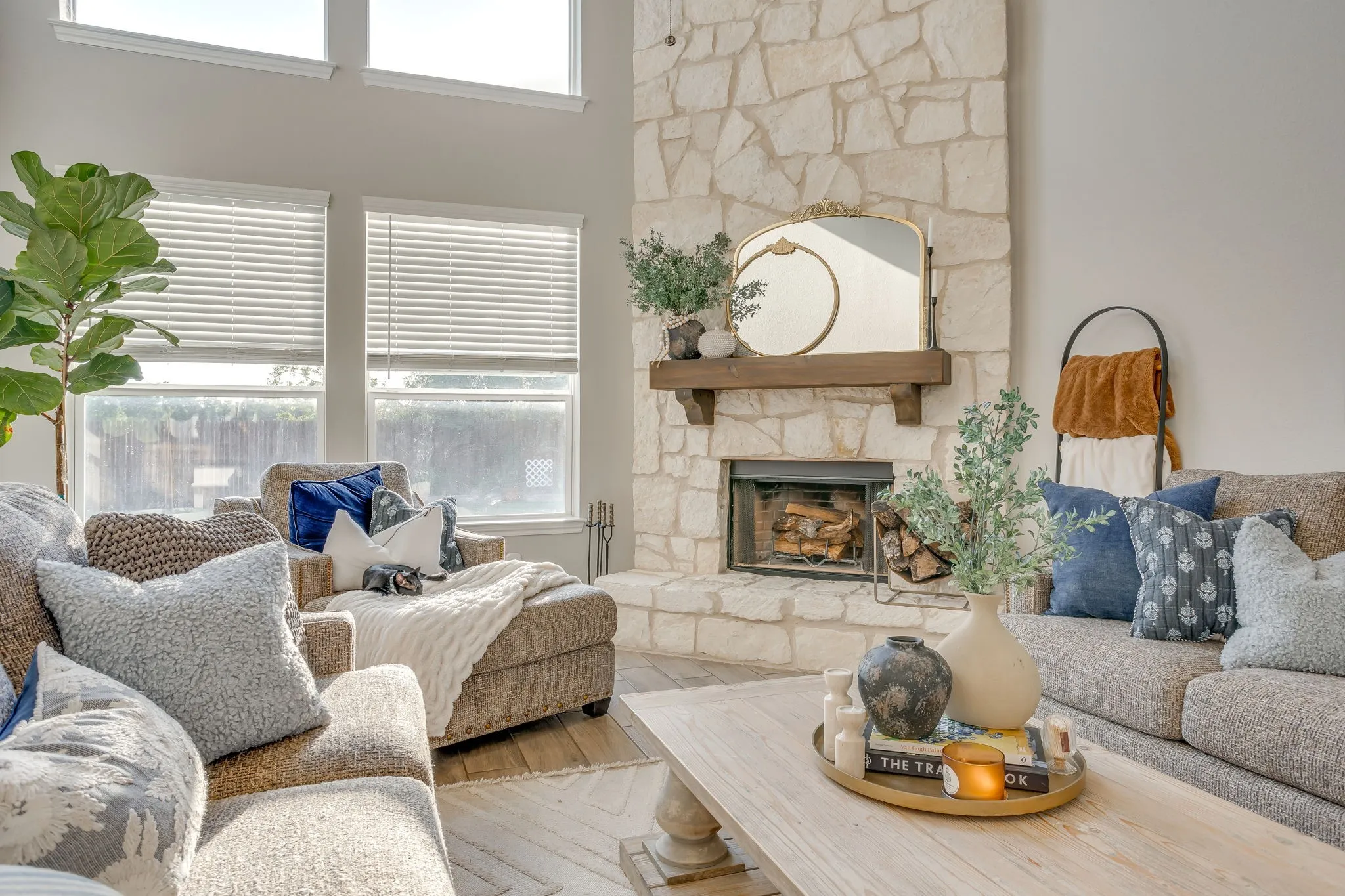 Single Family Residence For Rent in Johnson County , 117 Mockingbird Hill Drive, Joshua, Texas 76058, 4 Bedroom, 4 Bathroom, 2 Garage spaces, 3,168 Sqft, built in 2022, mls#21384161, Real Estate Agent in Joshua, Homes For Rent in Johnson county, Homes For Rent in Joshua, Realtor in Joshua Texas, Real Estate Brokerage Independent Realty Texas, Luminita Cordes Realtor