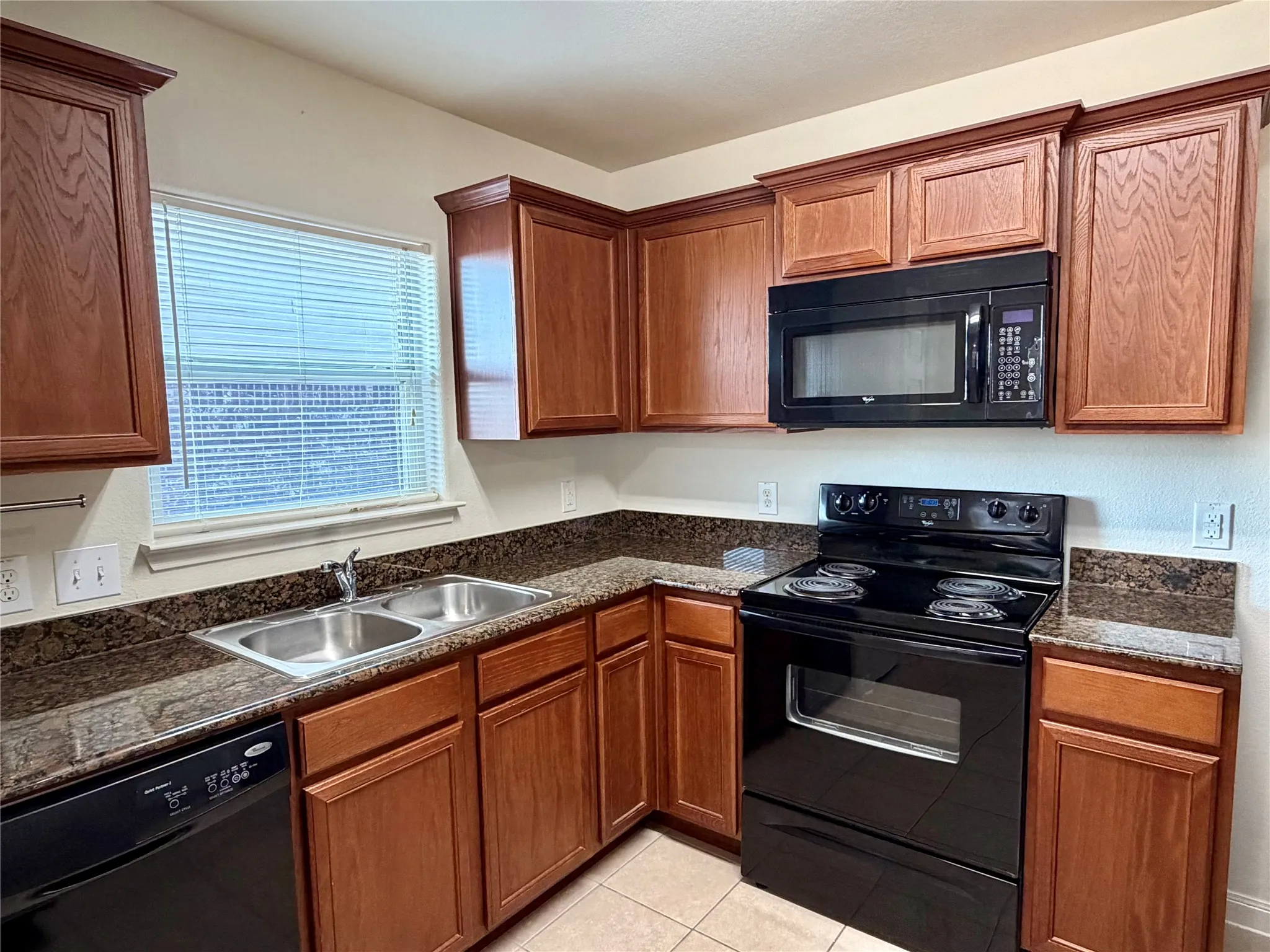 Single Family Residence For Sale in Wise County , 118 Chisholm Springs Court, Newark, Texas 76071, 3 Bedroom, 2 Bathroom, 2 Garage spaces, 1,330 Sqft, built in 2011, mls#21385078, Real Estate Agent in Newark, Homes For Sale in Wise county, Homes For Sale in Newark, Realtor in Newark Texas, Real Estate Brokerage Independent Realty Texas, Luminita Cordes Realtor
