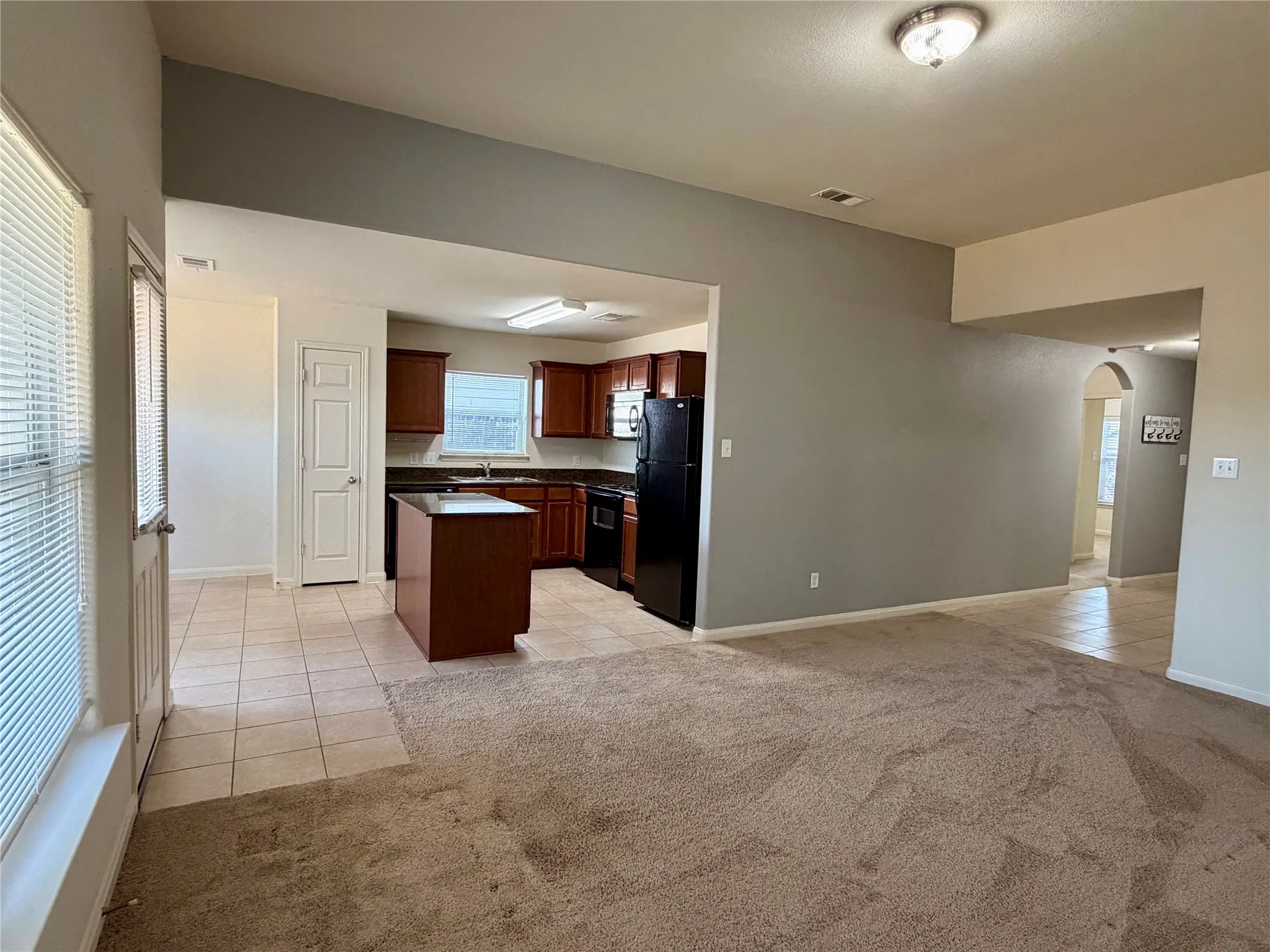 Single Family Residence For Sale in Wise County , 118 Chisholm Springs Court, Newark, Texas 76071, 3 Bedroom, 2 Bathroom, 2 Garage spaces, 1,330 Sqft, built in 2011, mls#21385078, Real Estate Agent in Newark, Homes For Sale in Wise county, Homes For Sale in Newark, Realtor in Newark Texas, Real Estate Brokerage Independent Realty Texas, Luminita Cordes Realtor