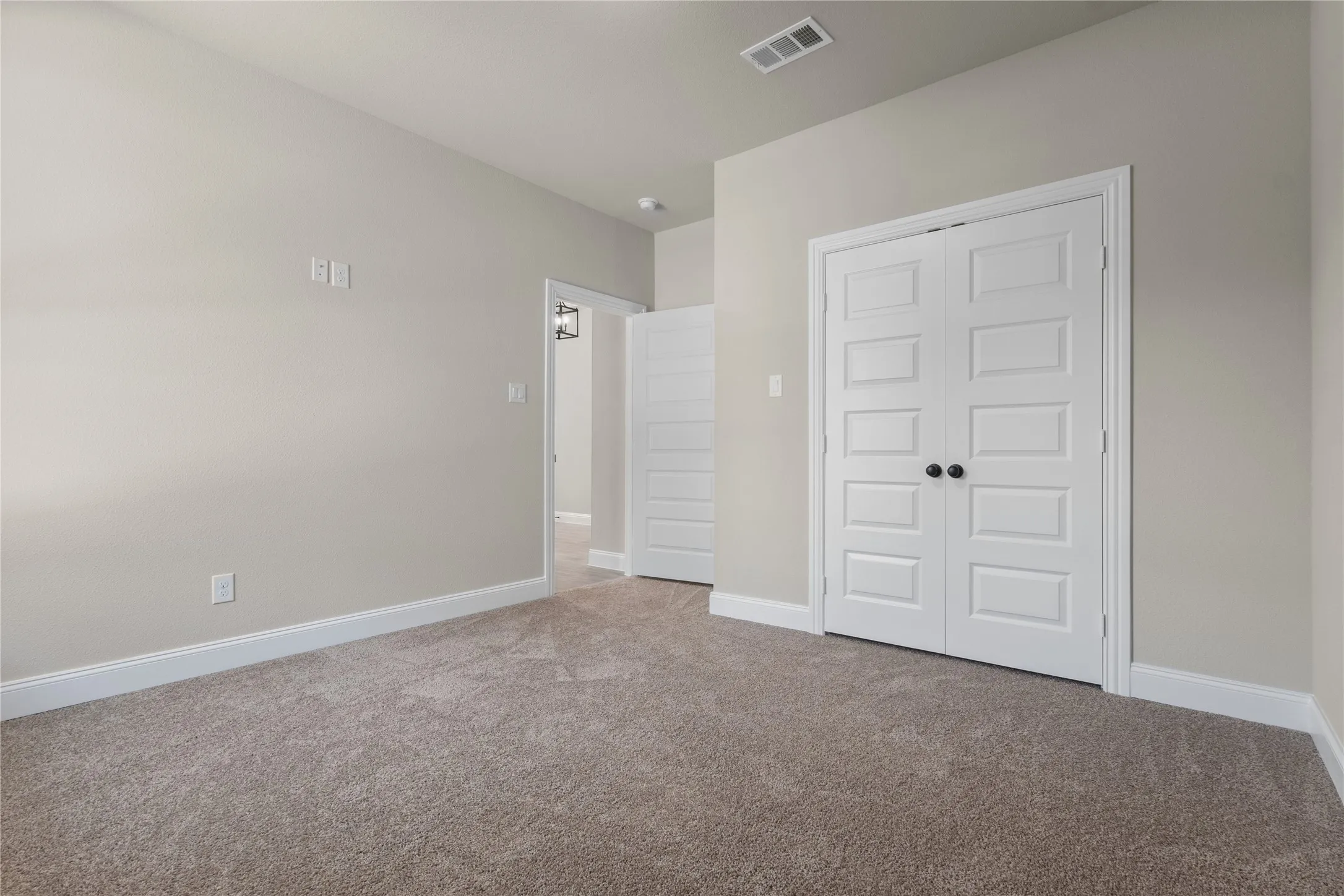Single Family Residence For Sale in Navarro County , 502 S 14th St, Corsicana, Texas 75110, 4 Bedroom, 2 Bathroom, 2 Garage spaces, 2,001 Sqft, built in 2026, mls#21385035, Real Estate Agent in Corsicana, Homes For Sale in Navarro county, Homes For Sale in Corsicana, Realtor in Corsicana Texas, Real Estate Brokerage Independent Realty Texas, Luminita Cordes Realtor