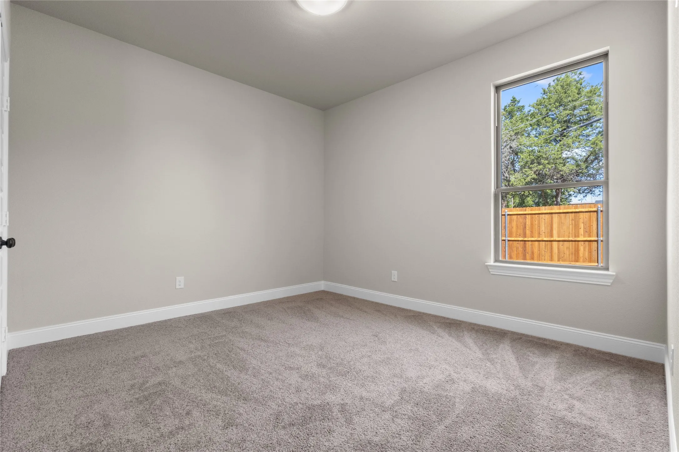 Single Family Residence For Sale in Navarro County , 502 S 14th St, Corsicana, Texas 75110, 4 Bedroom, 2 Bathroom, 2 Garage spaces, 2,001 Sqft, built in 2026, mls#21385035, Real Estate Agent in Corsicana, Homes For Sale in Navarro county, Homes For Sale in Corsicana, Realtor in Corsicana Texas, Real Estate Brokerage Independent Realty Texas, Luminita Cordes Realtor