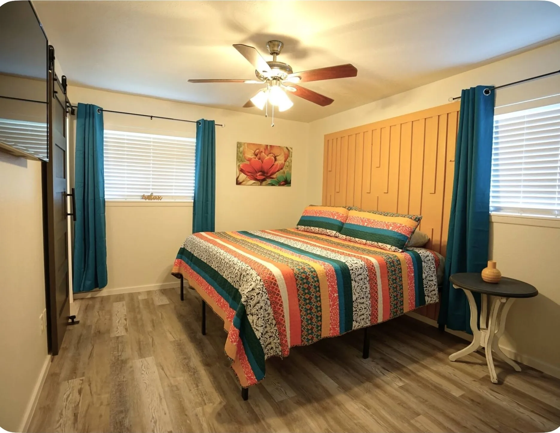 Single Family Residence For Rent in Tarrant County , 610 Jones Street, Euless, Texas 76040, 3 Bedroom, 2 Bathroom, 2 Garage spaces, 1,188 Sqft, built in 1961, mls#21385123, Real Estate Agent in Euless, Homes For Rent in Tarrant county, Homes For Rent in Euless, Realtor in Euless Texas, Real Estate Brokerage Independent Realty Texas, Luminita Cordes Realtor