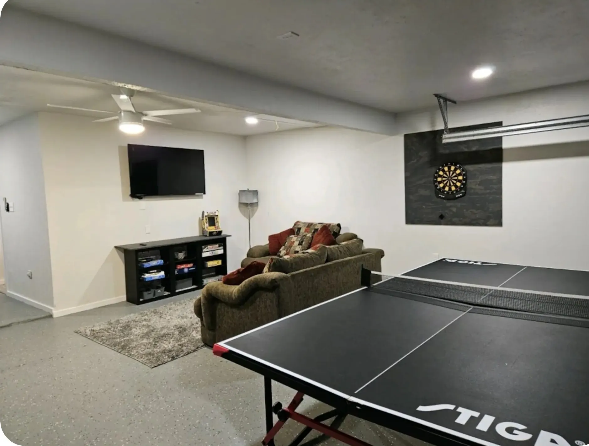 Single Family Residence For Rent in Tarrant County , 610 Jones Street, Euless, Texas 76040, 3 Bedroom, 2 Bathroom, 2 Garage spaces, 1,188 Sqft, built in 1961, mls#21385123, Real Estate Agent in Euless, Homes For Rent in Tarrant county, Homes For Rent in Euless, Realtor in Euless Texas, Real Estate Brokerage Independent Realty Texas, Luminita Cordes Realtor