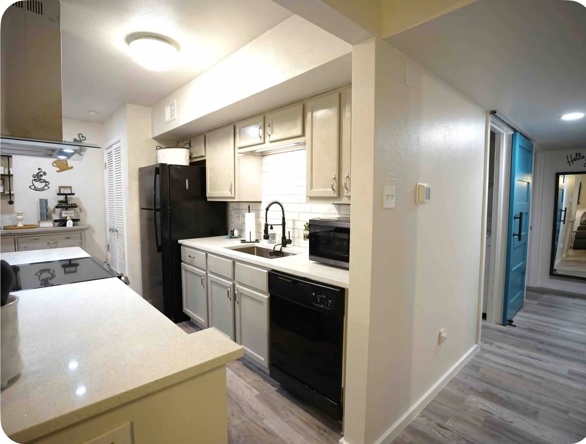Single Family Residence For Rent in Tarrant County , 610 Jones Street, Euless, Texas 76040, 3 Bedroom, 2 Bathroom, 2 Garage spaces, 1,188 Sqft, built in 1961, mls#21385123, Real Estate Agent in Euless, Homes For Rent in Tarrant county, Homes For Rent in Euless, Realtor in Euless Texas, Real Estate Brokerage Independent Realty Texas, Luminita Cordes Realtor