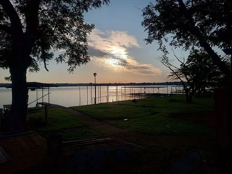 Manufactured Home For Sale in Hood County , 3613 Pecan Grove Court, Granbury, Texas 76048, 1 Bedroom, 1 Bathroom, 2 Garage spaces, 672 Sqft, built in 1970, mls#21385125, Real Estate Agent in Granbury, Homes For Sale in Hood county, Homes For Sale in Granbury, Realtor in Granbury Texas, Real Estate Brokerage Independent Realty Texas, Luminita Cordes Realtor