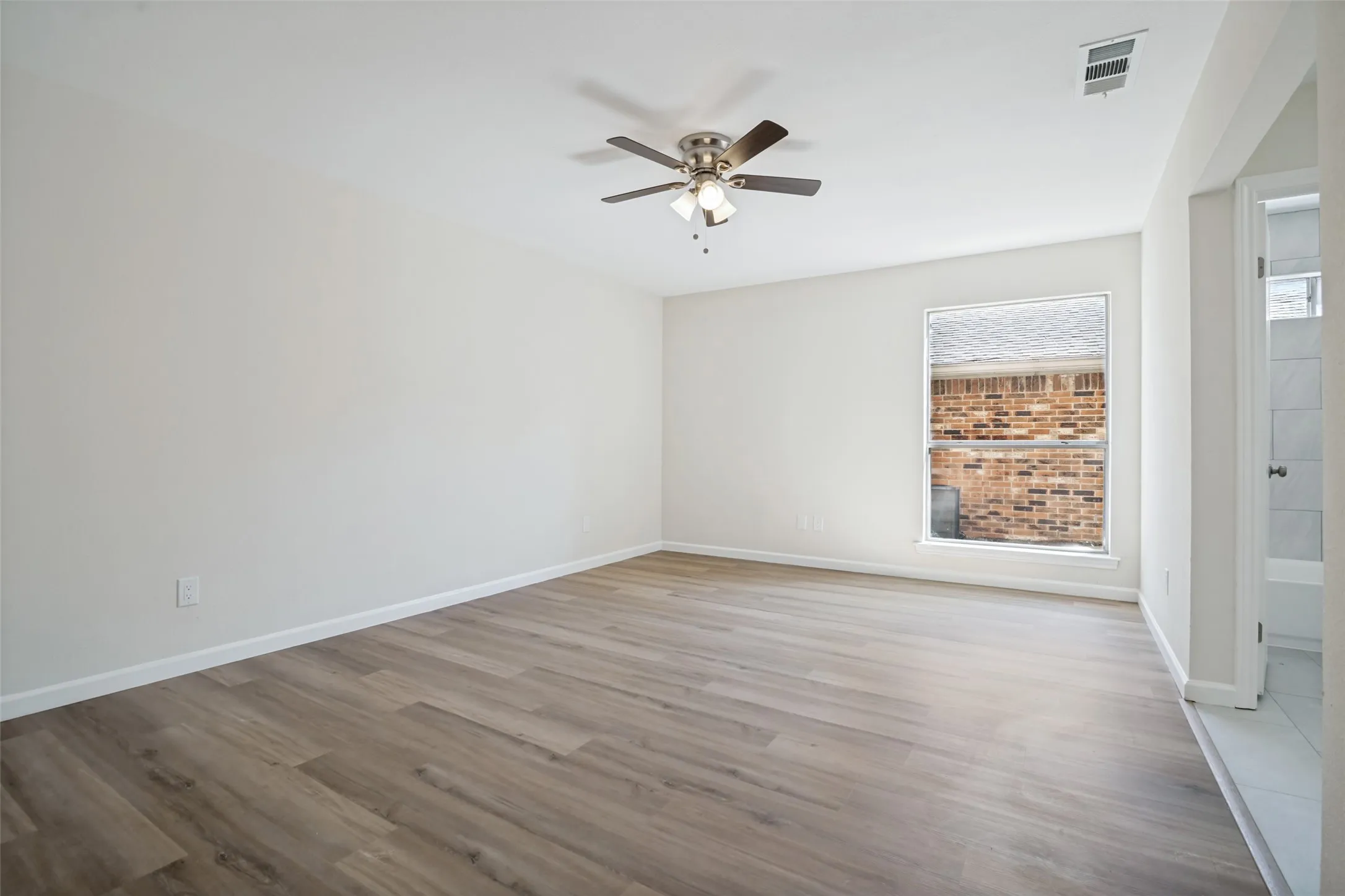 Large primary bedroom
