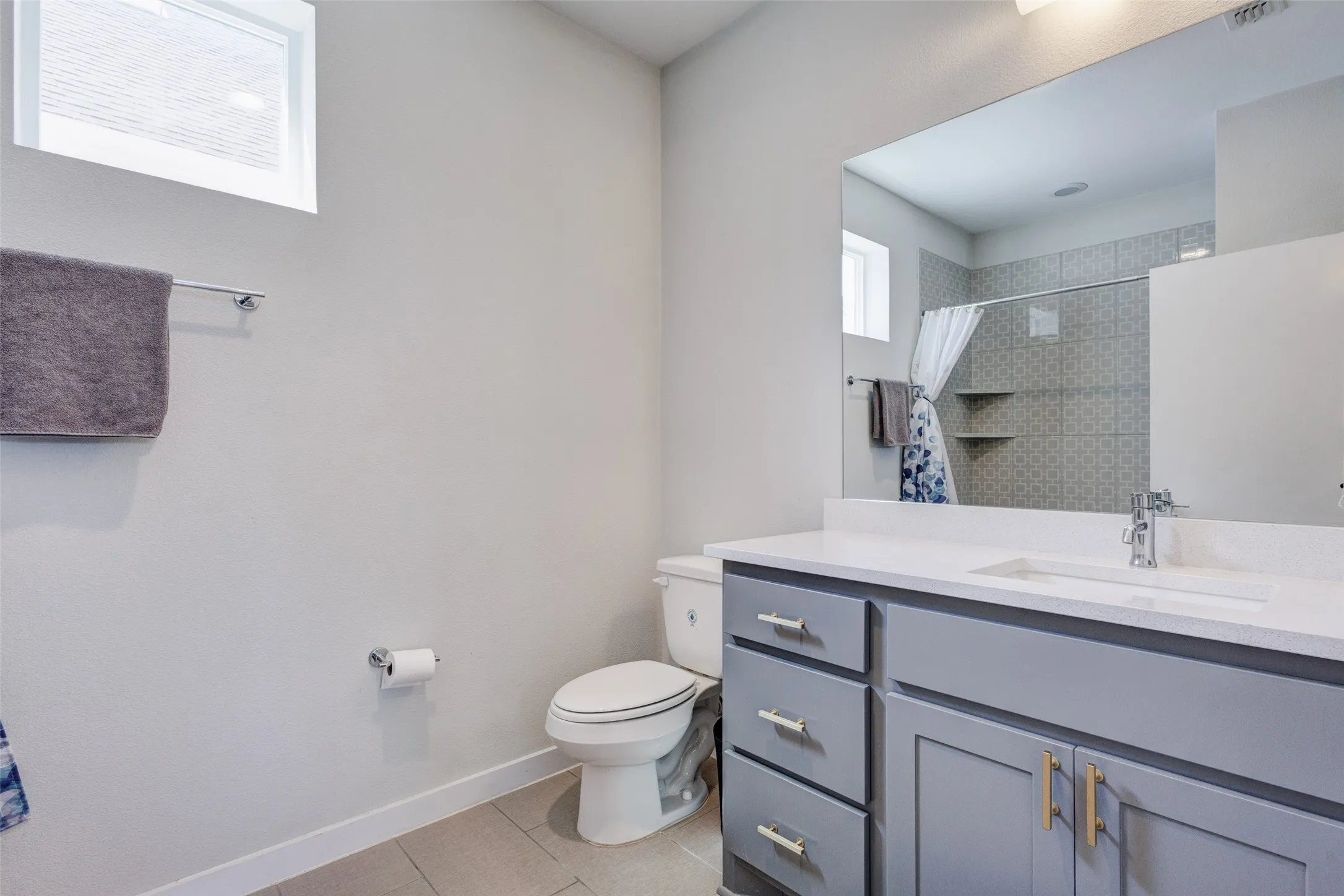 Guest bath