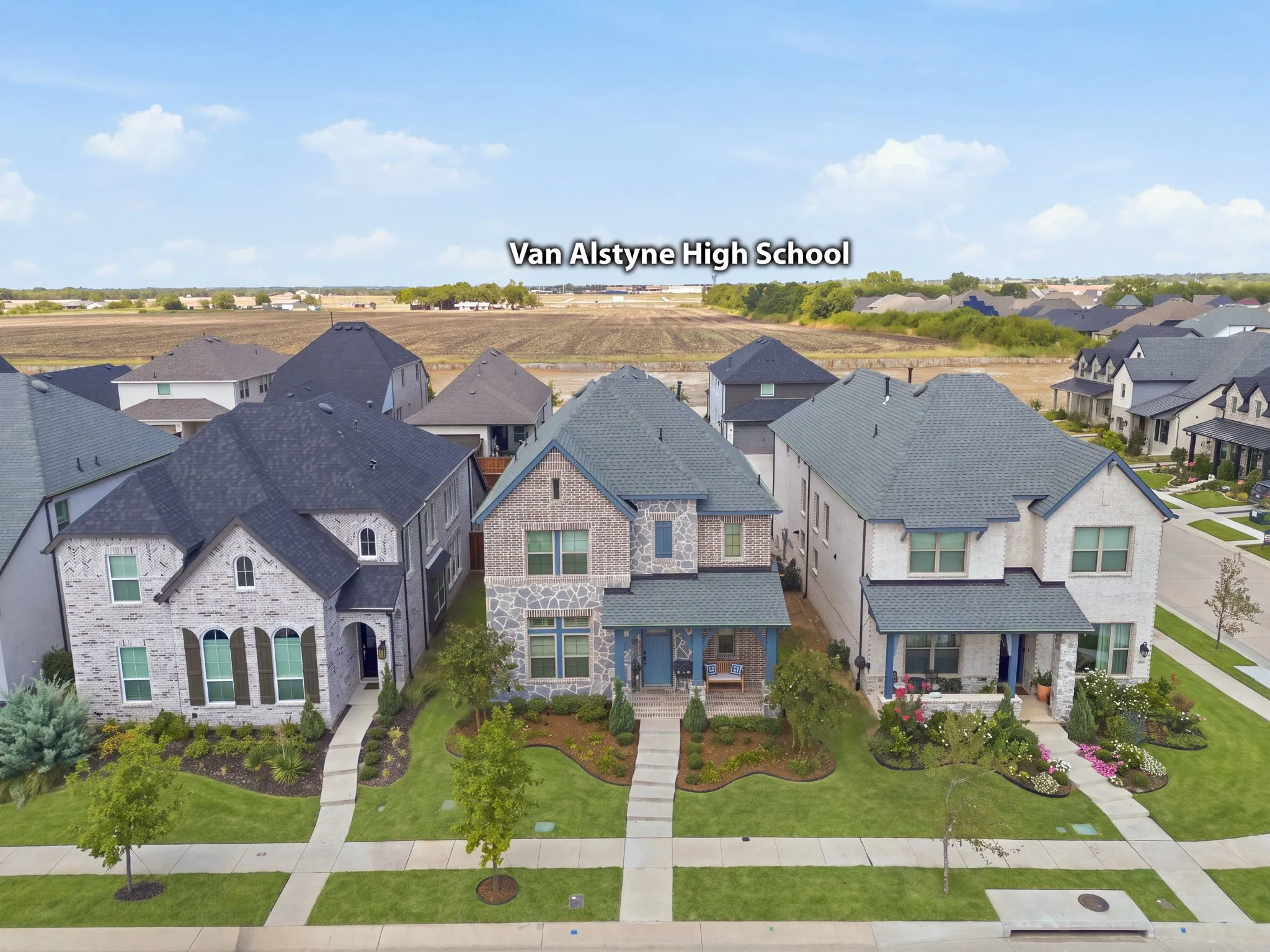 Single Family Residence For Sale in Grayson County , 2012 Cuellar Way, Van Alstyne, Texas 75495, 3 Bedroom, 3 Bathroom, 2 Garage spaces, 2,240 Sqft, built in 2024, mls#21381782, Real Estate Agent in Van Alstyne, Homes For Sale in Grayson county, Homes For Sale in Van Alstyne, Realtor in Van Alstyne Texas, Real Estate Brokerage Independent Realty Texas, Luminita Cordes Realtor