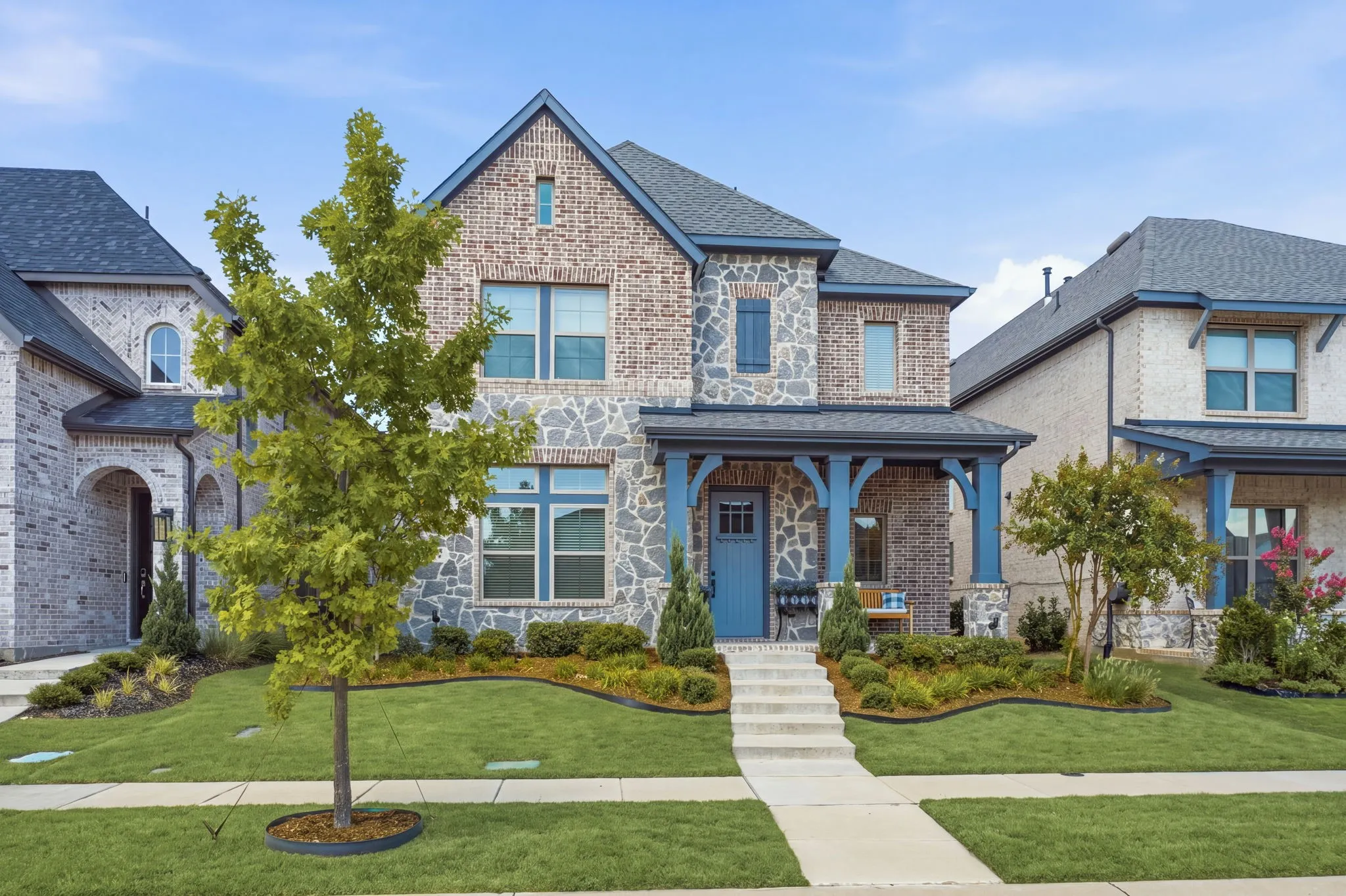 Single Family Residence For Sale in Grayson County , 2012 Cuellar Way, Van Alstyne, Texas 75495, 3 Bedroom, 3 Bathroom, 2 Garage spaces, 2,240 Sqft, built in 2024, mls#21381782, Real Estate Agent in Van Alstyne, Homes For Sale in Grayson county, Homes For Sale in Van Alstyne, Realtor in Van Alstyne Texas, Real Estate Brokerage Independent Realty Texas, Luminita Cordes Realtor