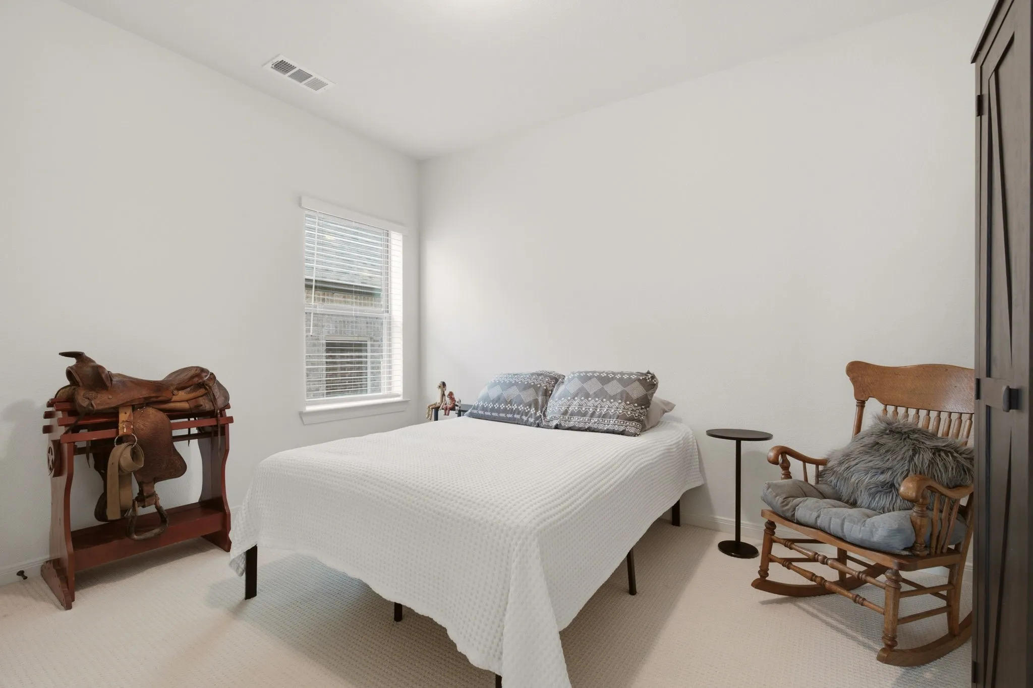 Single Family Residence For Sale in Grayson County , 2012 Cuellar Way, Van Alstyne, Texas 75495, 3 Bedroom, 3 Bathroom, 2 Garage spaces, 2,240 Sqft, built in 2024, mls#21381782, Real Estate Agent in Van Alstyne, Homes For Sale in Grayson county, Homes For Sale in Van Alstyne, Realtor in Van Alstyne Texas, Real Estate Brokerage Independent Realty Texas, Luminita Cordes Realtor