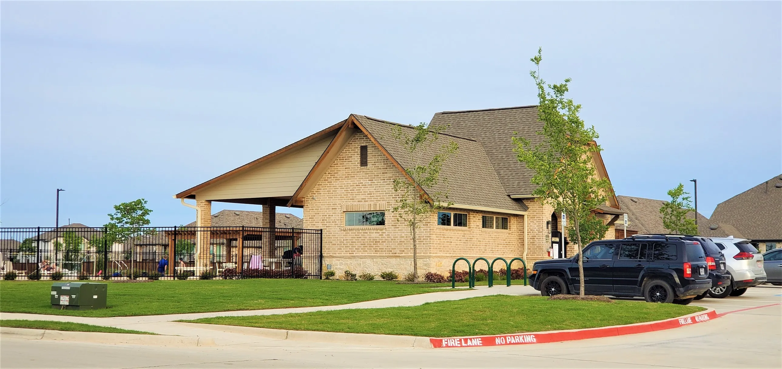Single Family Residence For Rent in Denton County , 1304 Coyote Ridge, Aubrey, Texas 76227, 4 Bedroom, 2 Bathroom, 2 Garage spaces, 1,866 Sqft, built in 2020, mls#21385153, Real Estate Agent in Aubrey, Homes For Rent in Denton county, Homes For Rent in Aubrey, Realtor in Aubrey Texas, Real Estate Brokerage Independent Realty Texas, Luminita Cordes Realtor