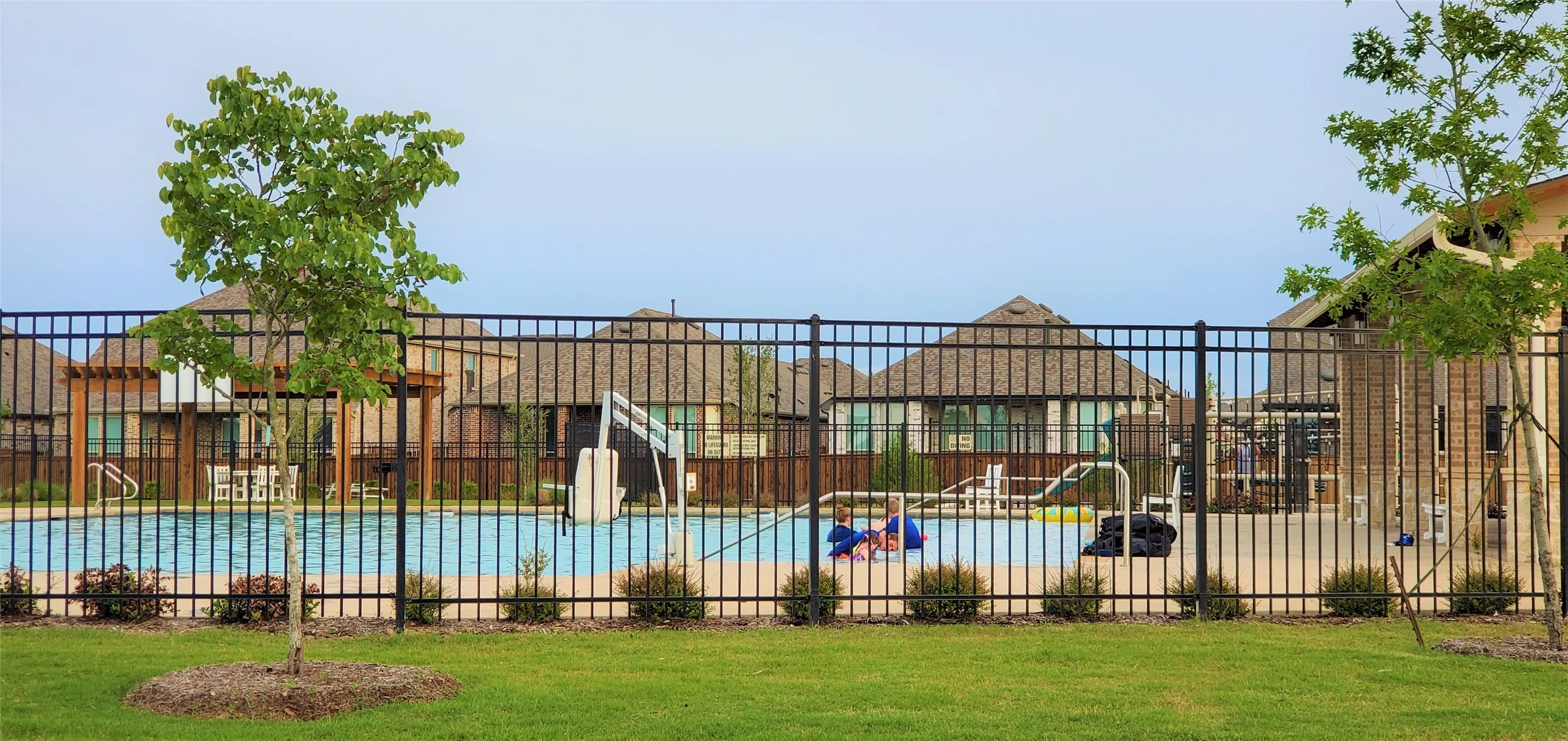 Single Family Residence For Rent in Denton County , 1304 Coyote Ridge, Aubrey, Texas 76227, 4 Bedroom, 2 Bathroom, 2 Garage spaces, 1,866 Sqft, built in 2020, mls#21385153, Real Estate Agent in Aubrey, Homes For Rent in Denton county, Homes For Rent in Aubrey, Realtor in Aubrey Texas, Real Estate Brokerage Independent Realty Texas, Luminita Cordes Realtor