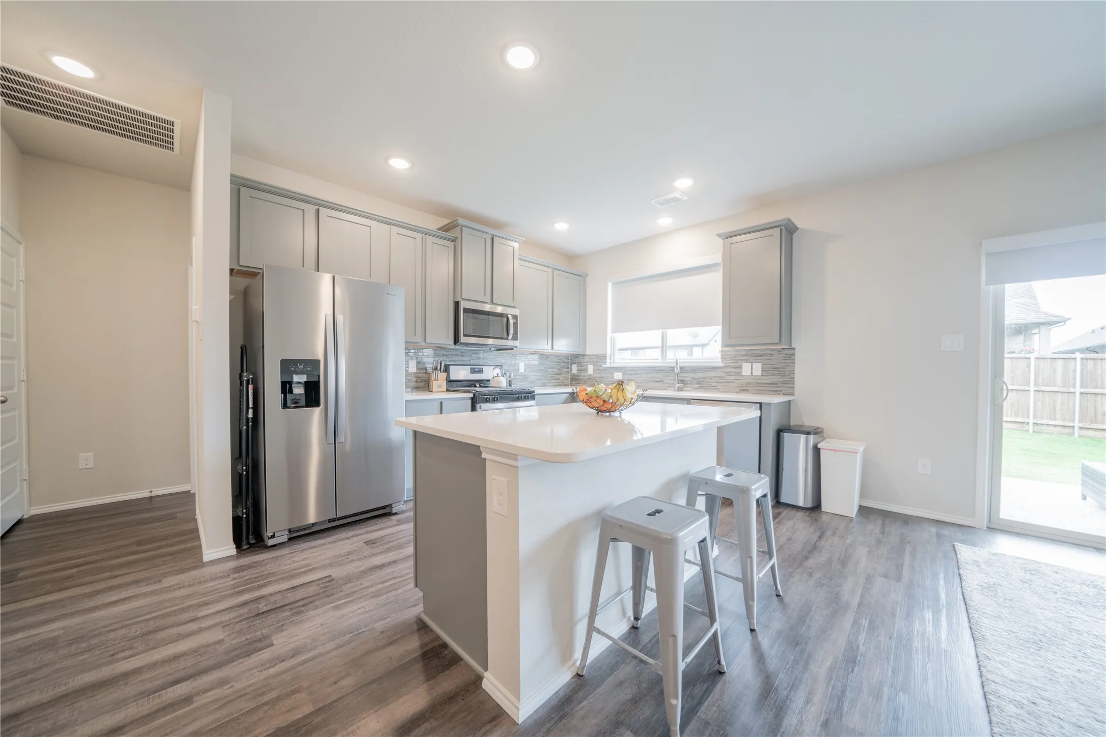 Single Family Residence For Rent in Denton County , 1304 Coyote Ridge, Aubrey, Texas 76227, 4 Bedroom, 2 Bathroom, 2 Garage spaces, 1,866 Sqft, built in 2020, mls#21385153, Real Estate Agent in Aubrey, Homes For Rent in Denton county, Homes For Rent in Aubrey, Realtor in Aubrey Texas, Real Estate Brokerage Independent Realty Texas, Luminita Cordes Realtor