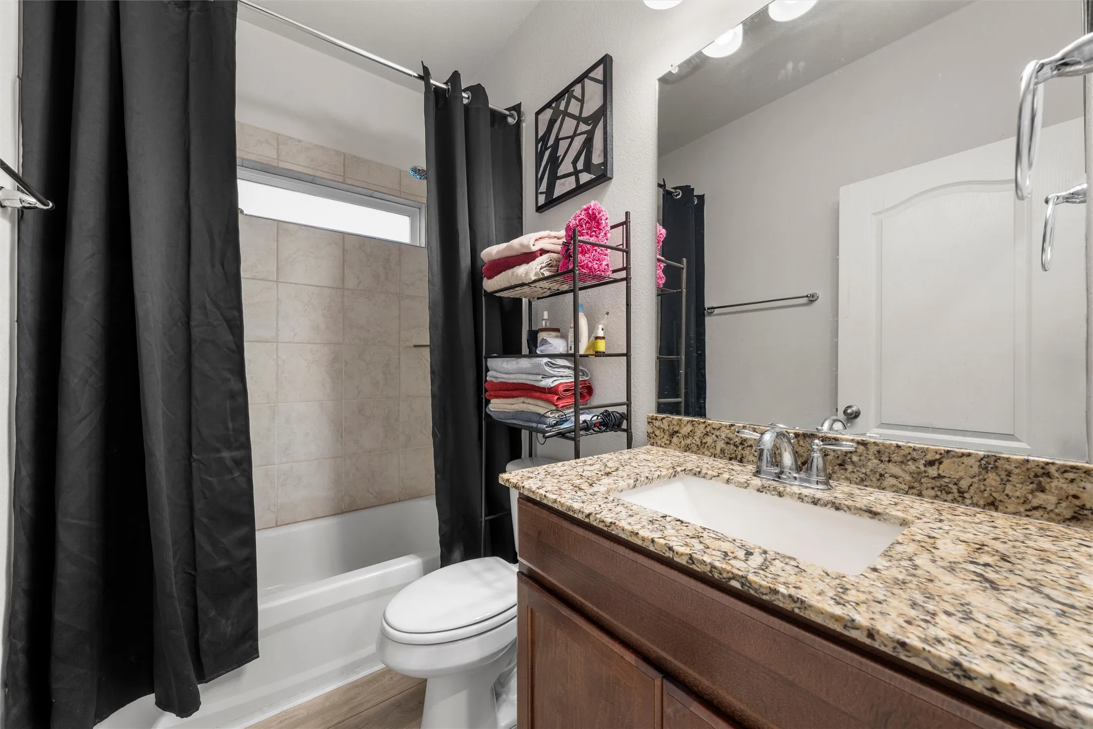 Single Family Residence For Sale in Mc Lennan County , 11125 Solar Street, Waco, Texas 76655, 4 Bedroom, 3 Bathroom, 2 Garage spaces, 1,823 Sqft, built in 2022, mls#21385129, Real Estate Agent in Waco, Homes For Sale in Mc Lennan county, Homes For Sale in Waco, Realtor in Waco Texas, Real Estate Brokerage Independent Realty Texas, Luminita Cordes Realtor