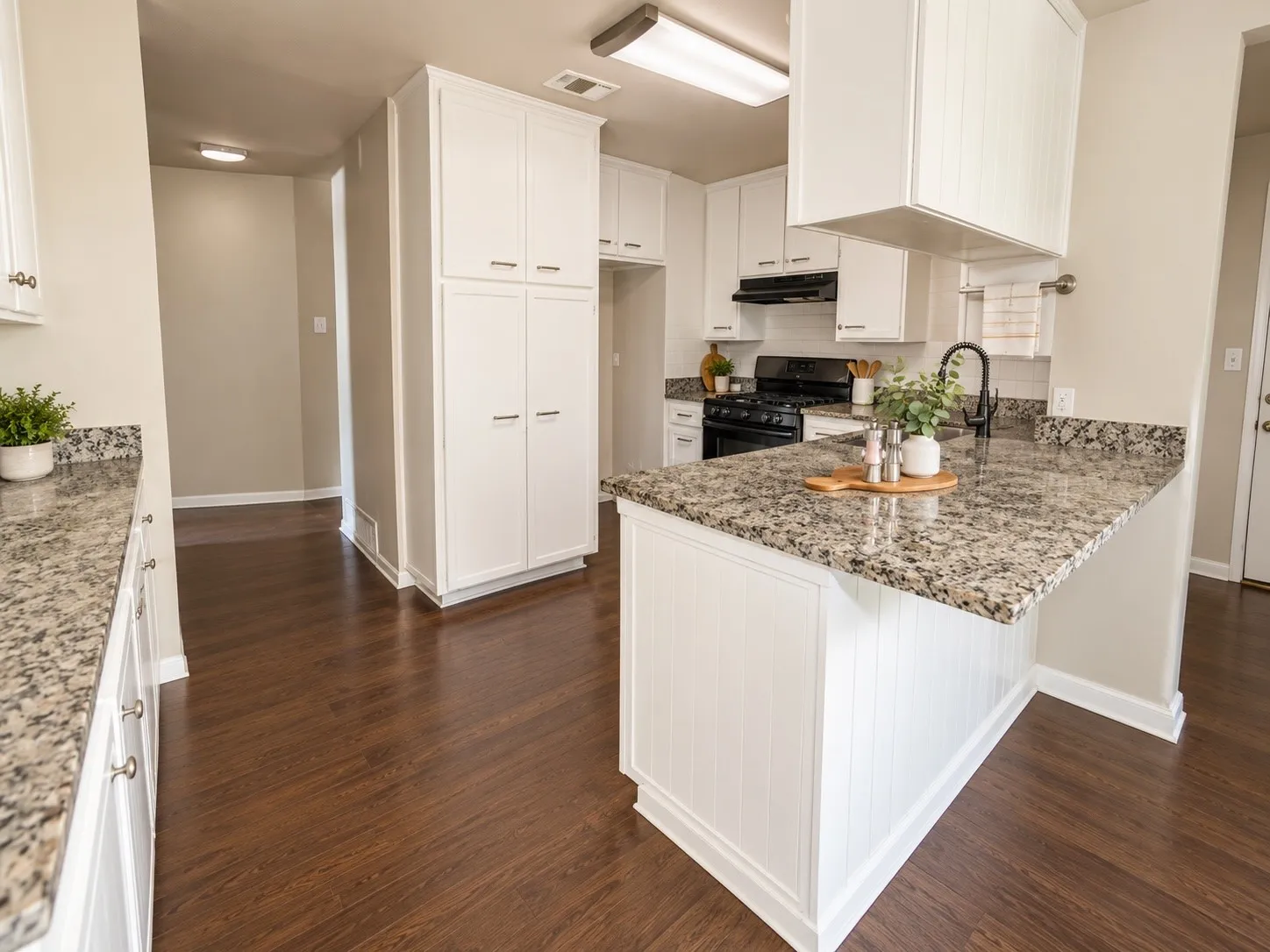 Single Family Residence For Sale in Tarrant County , 3732 Bluebell Drive, Everman, Texas 76140, 4 Bedroom, 2 Bathroom, Garage spaces, 1,387 Sqft, built in 1965, mls#21383207, Real Estate Agent in Everman, Homes For Sale in Tarrant county, Homes For Sale in Everman, Realtor in Everman Texas, Real Estate Brokerage Independent Realty Texas, Luminita Cordes Realtor