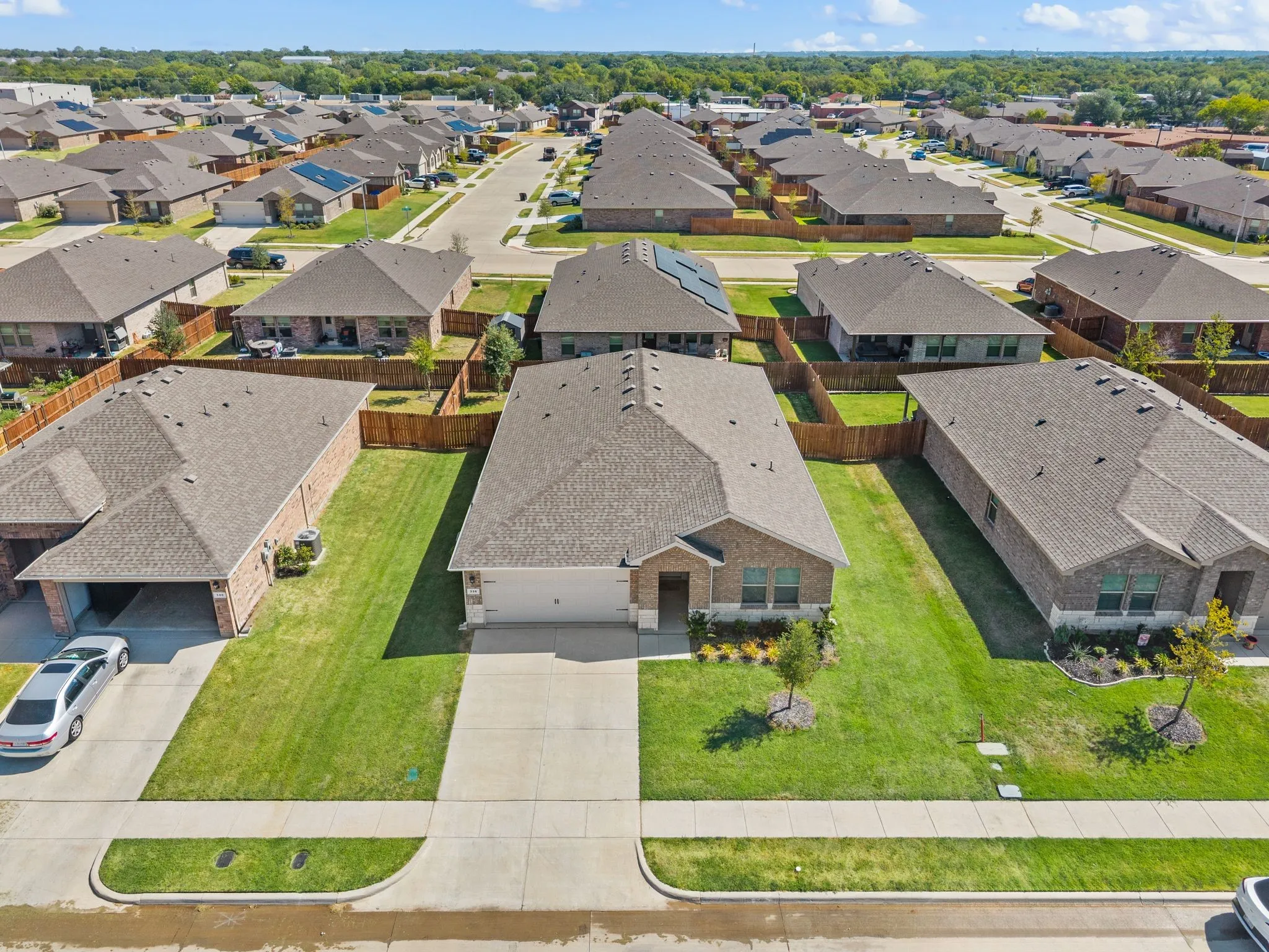 Single Family Residence For Rent in Johnson County , 336 Wildrose Circle, Cleburne, Texas 76033, 4 Bedroom, 2 Bathroom, 2 Garage spaces, 1,787 Sqft, built in 2024, mls#21384868, Real Estate Agent in Cleburne, Homes For Rent in Johnson county, Homes For Rent in Cleburne, Realtor in Cleburne Texas, Real Estate Brokerage Independent Realty Texas, Luminita Cordes Realtor