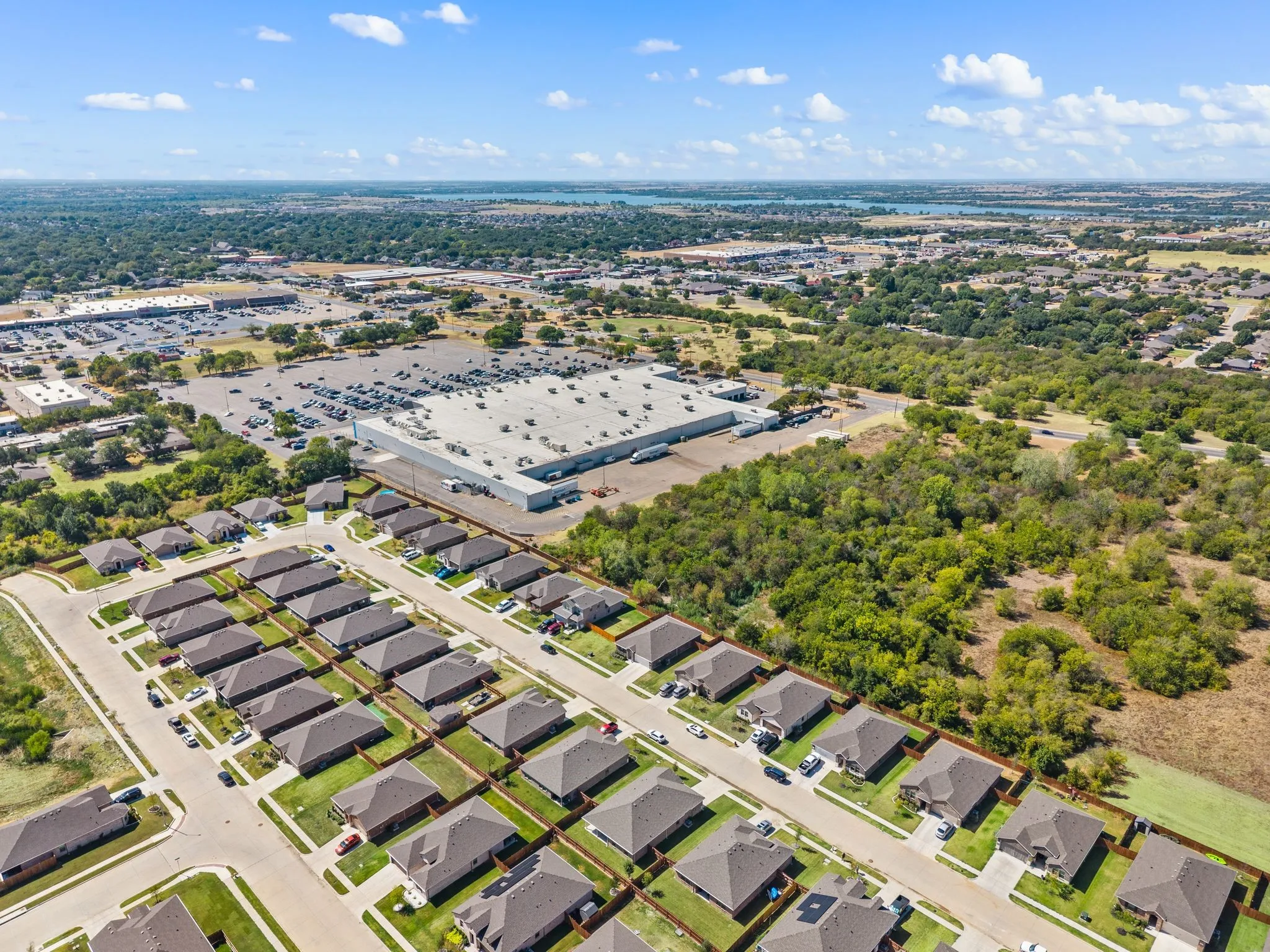 Single Family Residence For Rent in Johnson County , 336 Wildrose Circle, Cleburne, Texas 76033, 4 Bedroom, 2 Bathroom, 2 Garage spaces, 1,787 Sqft, built in 2024, mls#21384868, Real Estate Agent in Cleburne, Homes For Rent in Johnson county, Homes For Rent in Cleburne, Realtor in Cleburne Texas, Real Estate Brokerage Independent Realty Texas, Luminita Cordes Realtor