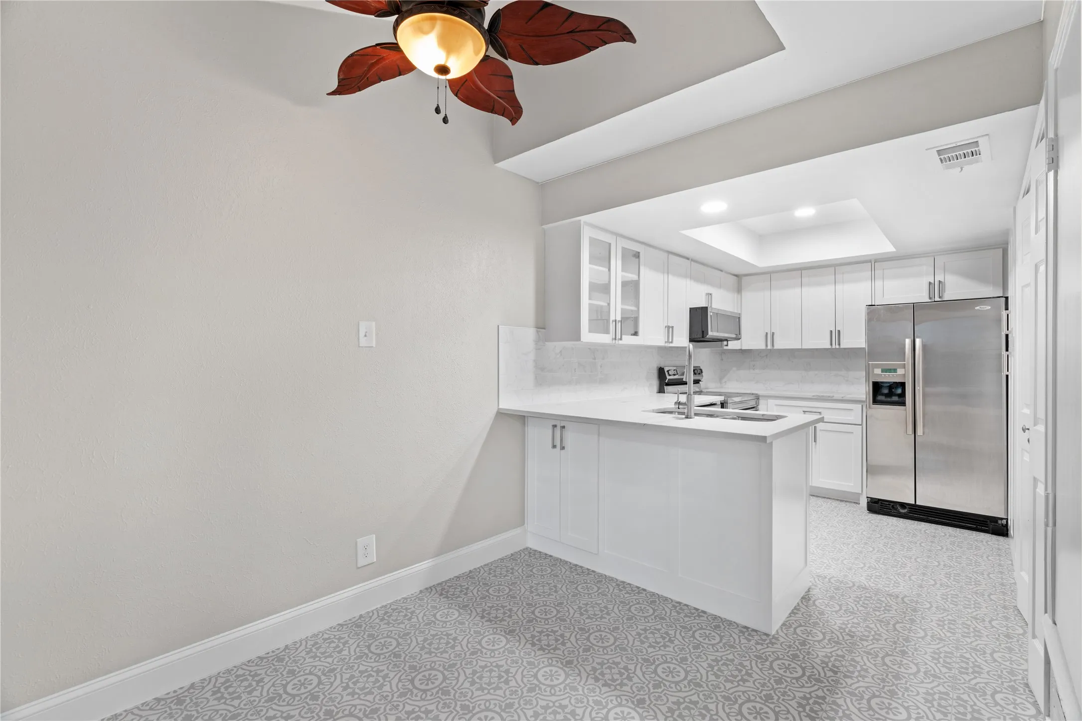 Condominium For Rent in Collin County , 18040 Midway Road 152, Dallas, Texas 75287, 2 Bedroom, 2 Bathroom, 1 Garage spaces, 1,442 Sqft, built in 1984, mls#21384124, Real Estate Agent in Dallas, Homes For Rent in Collin county, Homes For Rent in Dallas, Realtor in Dallas Texas, Real Estate Brokerage Independent Realty Texas, Luminita Cordes Realtor