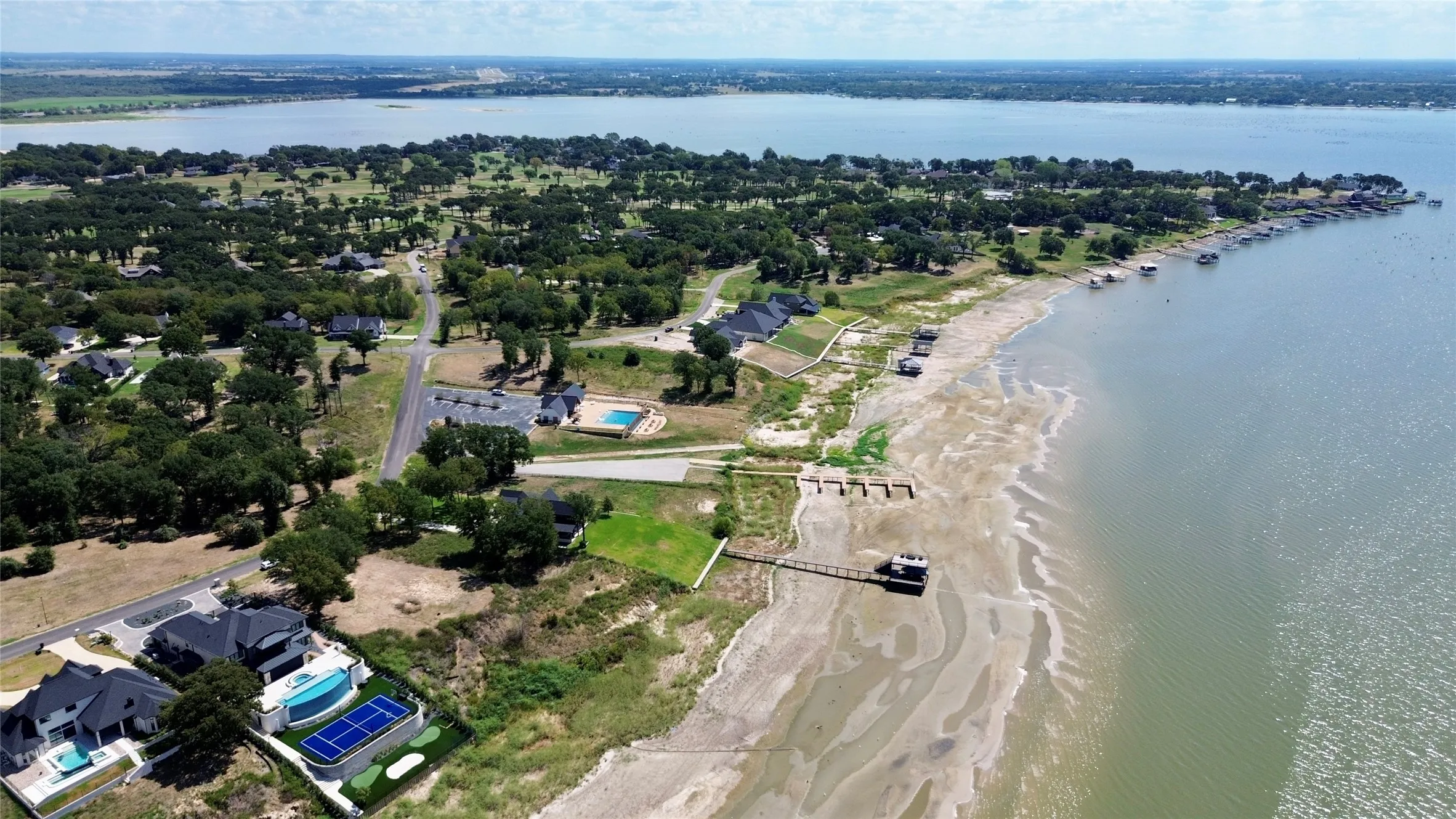 Unimproved Land For Sale in Kaufman County , 1578 Shoreline Drive, Mabank, Texas 75143, 0, 0, Garage spaces, 0 Sqft, built in 0, mls#21385132, Real Estate Agent in Mabank, Homes For Sale in Kaufman county, Homes For Sale in Mabank, Realtor in Mabank Texas, Real Estate Brokerage Independent Realty Texas, Luminita Cordes Realtor