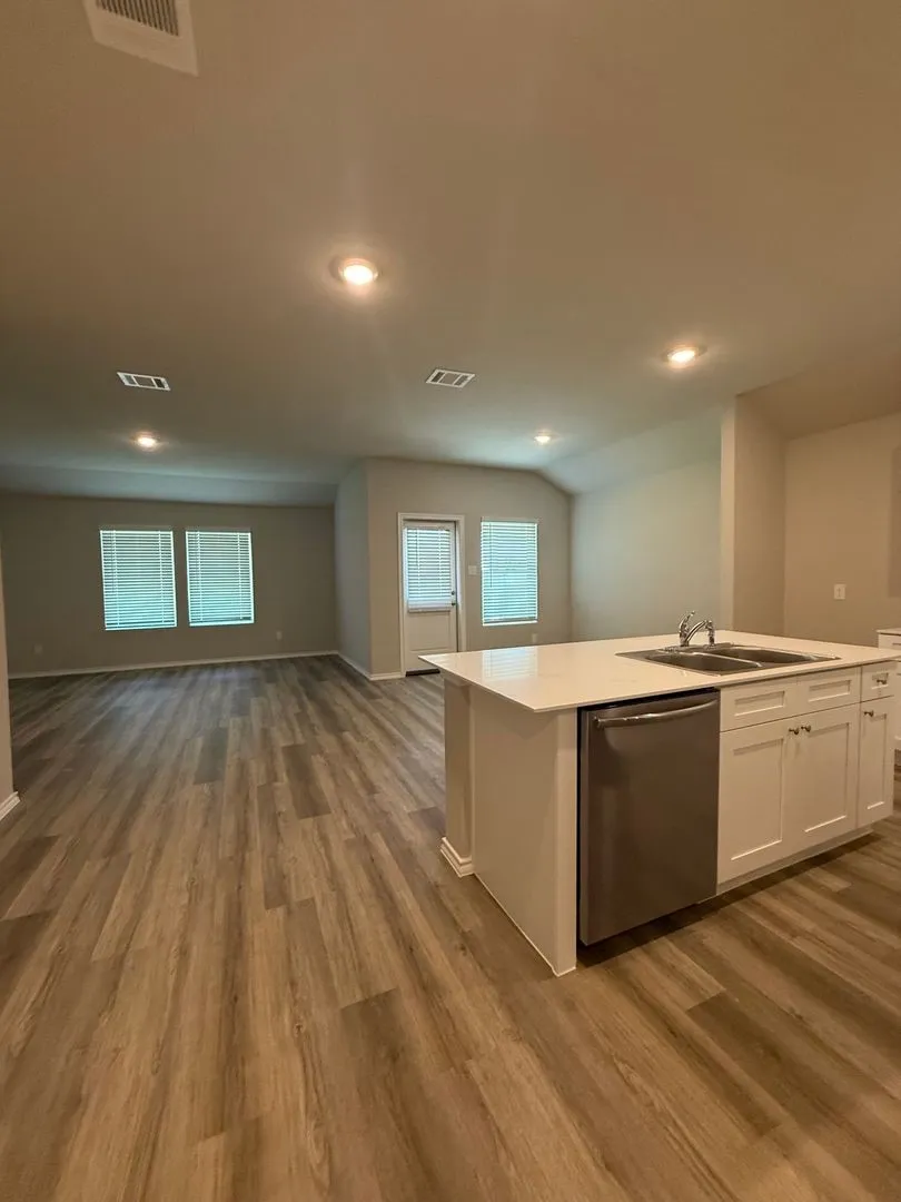 Single Family Residence For Rent in Hood County , 1108 Belhaven Street, Granbury, Texas 76048, 4 Bedroom, 2 Bathroom, 2 Garage spaces, 1,861 Sqft, built in 2026, mls#21385169, Real Estate Agent in Granbury, Homes For Rent in Hood county, Homes For Rent in Granbury, Realtor in Granbury Texas, Real Estate Brokerage Independent Realty Texas, Luminita Cordes Realtor
