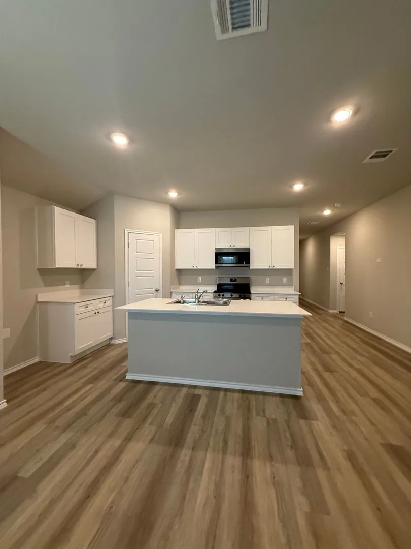Single Family Residence For Rent in Hood County , 1108 Belhaven Street, Granbury, Texas 76048, 4 Bedroom, 2 Bathroom, 2 Garage spaces, 1,861 Sqft, built in 2026, mls#21385169, Real Estate Agent in Granbury, Homes For Rent in Hood county, Homes For Rent in Granbury, Realtor in Granbury Texas, Real Estate Brokerage Independent Realty Texas, Luminita Cordes Realtor